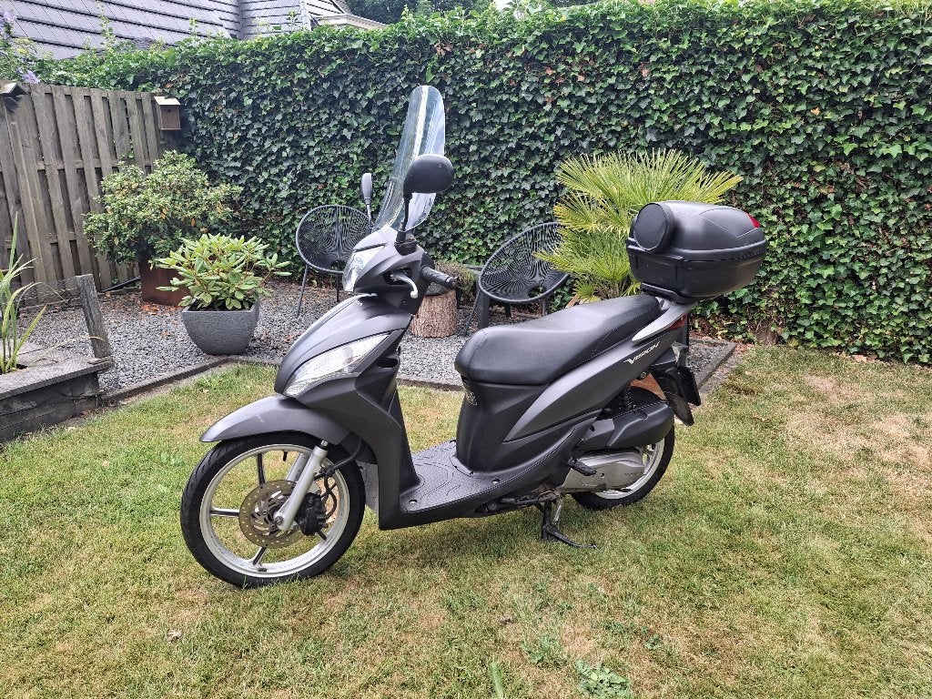 Honda NSC 110 Vision, Scooter, Motorrijbewijs A, Gebruikt, Particulier