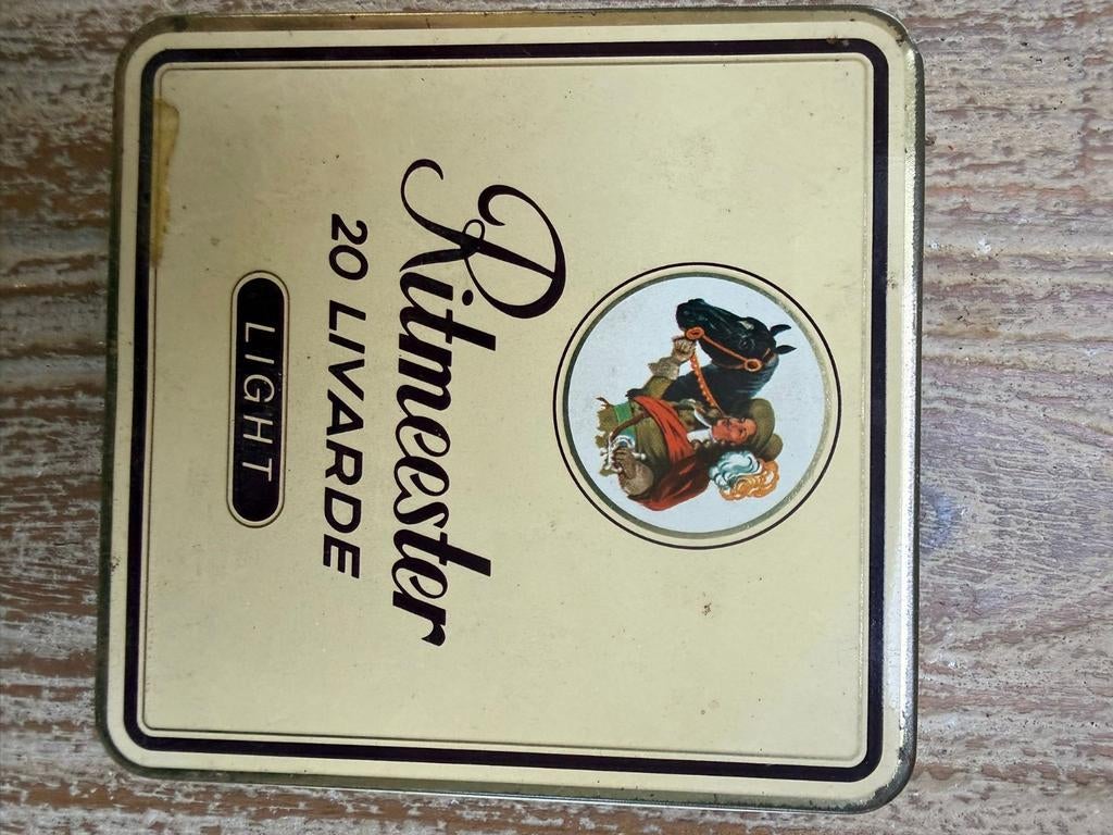 Diverse sigarendoosjes en kokers per stuk te koop, Ophalen of Verzenden, Gebruikt, Tabaksdoos of Verpakking