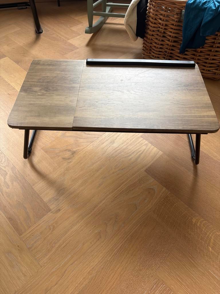 Handige bedtafel / laptoptafel - nooit gebruikt!, Minder dan 45 cm, Minder dan 55 cm, Ophalen of Verzenden, Zo goed als nieuw