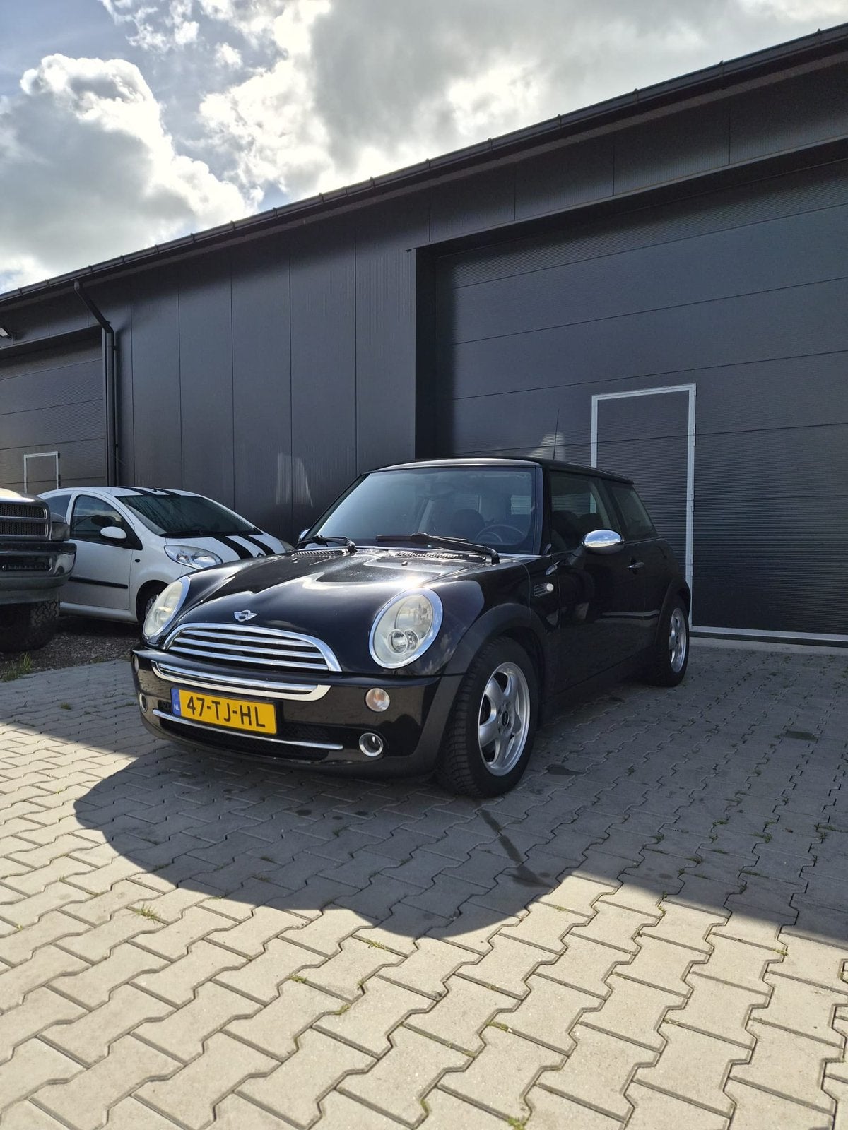 Mini 1.6 16V Cooper 2005 Zwart, Auto's, Mini, Bedrijf, Benzine, D, Hatchback, Handgeschakeld, Geïmporteerd, Zwart, Voorwielaandrijving