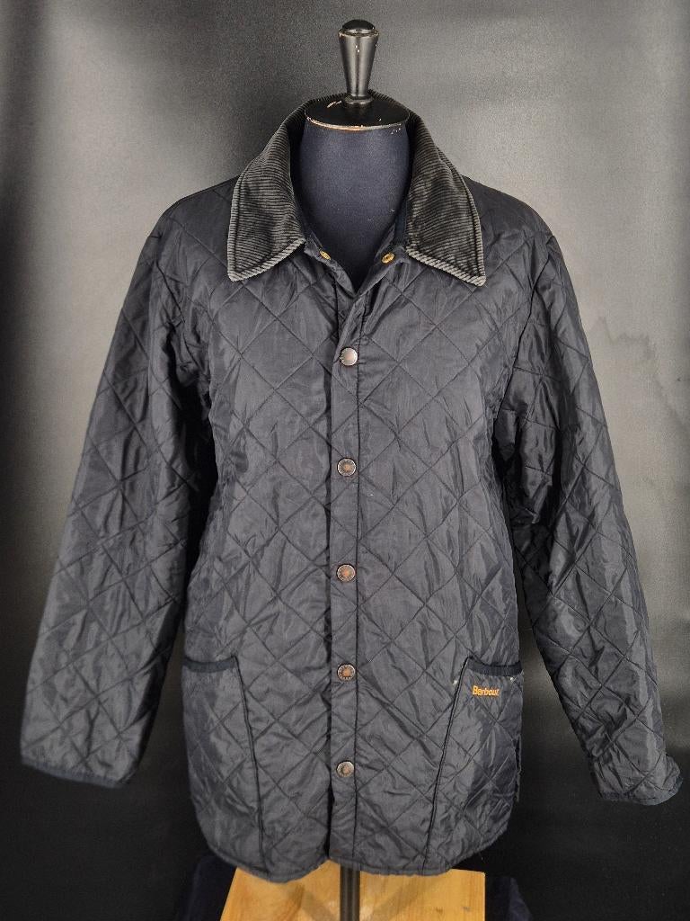 Barbour jack (L), Maat 52/54 (L), Zwart, 1 ld Street London, Info@barbour.com