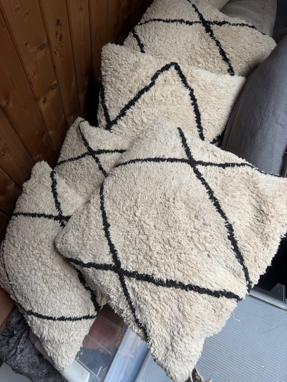 Set van 5 beige berber sierkussens met zwart patroon, Huis en Inrichting, Ophalen, Overige merken, Beige, Met print