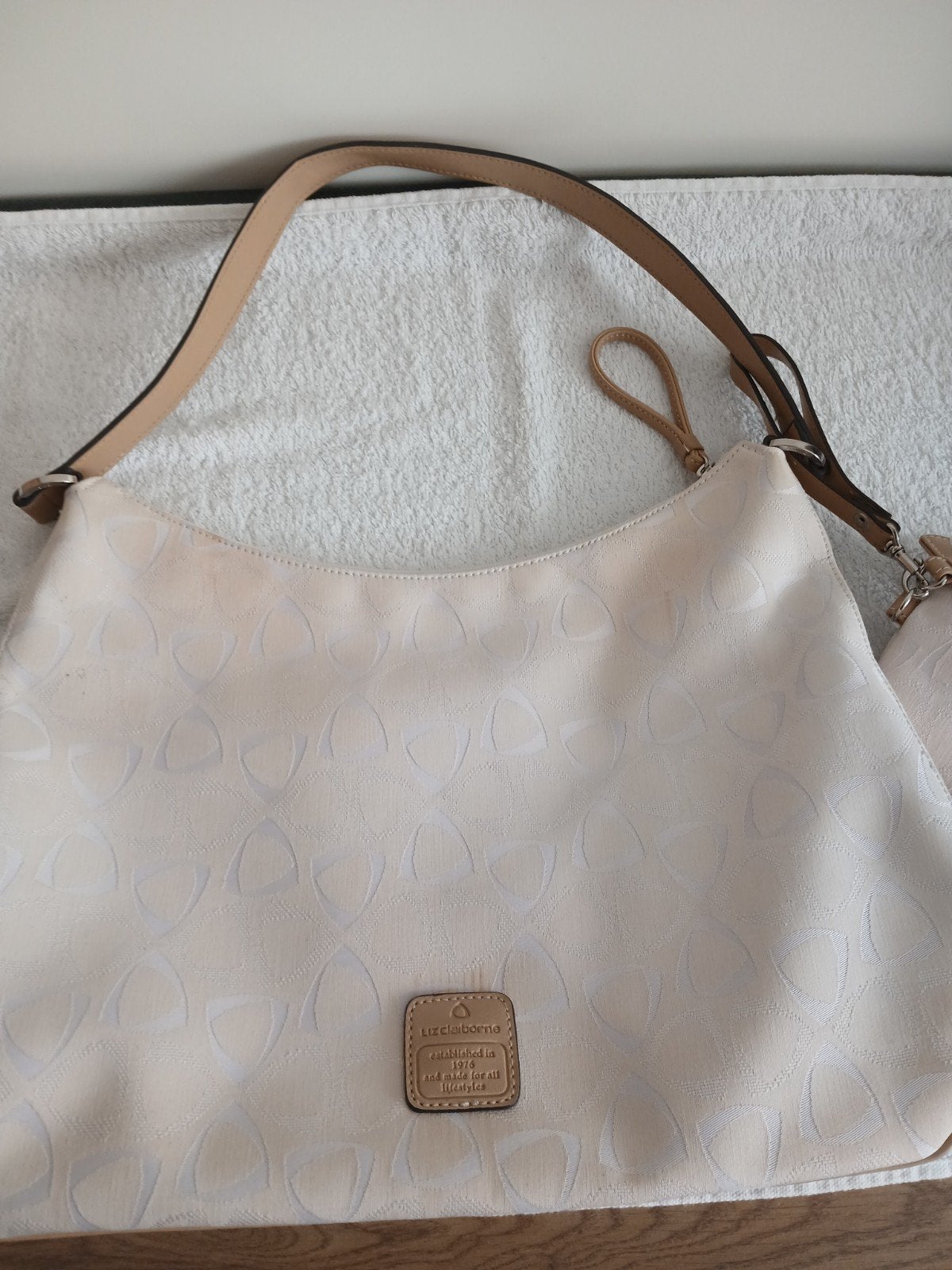 Liz Claiborne tas, Ophalen of Verzenden, Nieuw, Beige