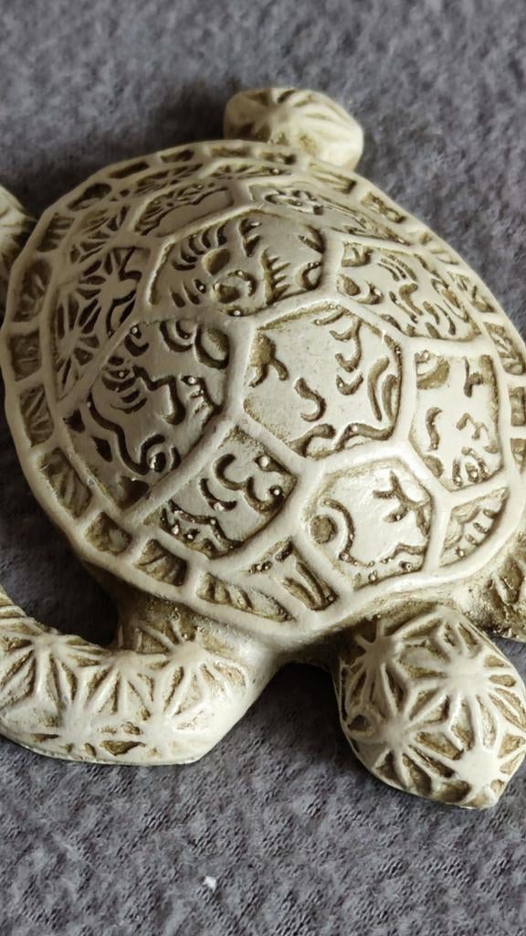 Schildpad - miniatuur beeldje - gedecoreerd - 11cm, Verzamelen, Beelden en Beeldjes, Ophalen of Verzenden, Zo goed als nieuw, Dier