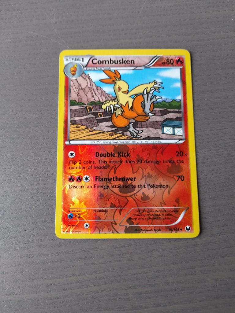 Dark explorers 16/108 combusken reverse, Ophalen of Verzenden, Zo goed als nieuw, Losse kaart, Foil
