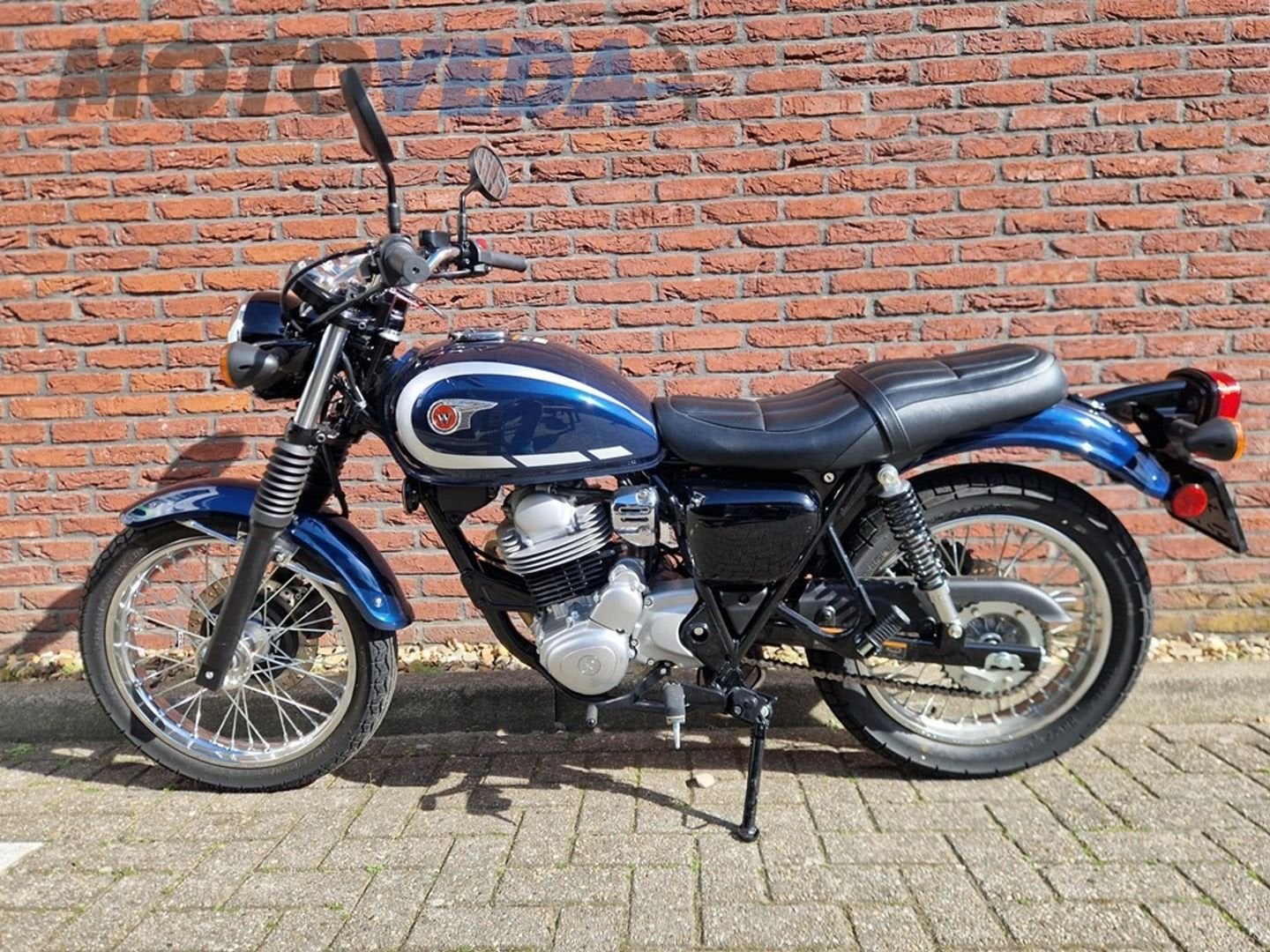 KAWASAKI W 230 (bj 2025) BTW verrekenbaar!, 233 cc, Bedrijf, Onbekend, KAWASAKI
