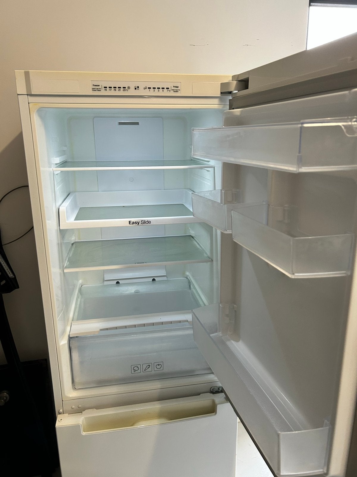 Samsung Koelkast met Vriezer - Keurig : netjes, Ophalen, 200 liter of meer, 60 cm of meer, Met aparte vriezer