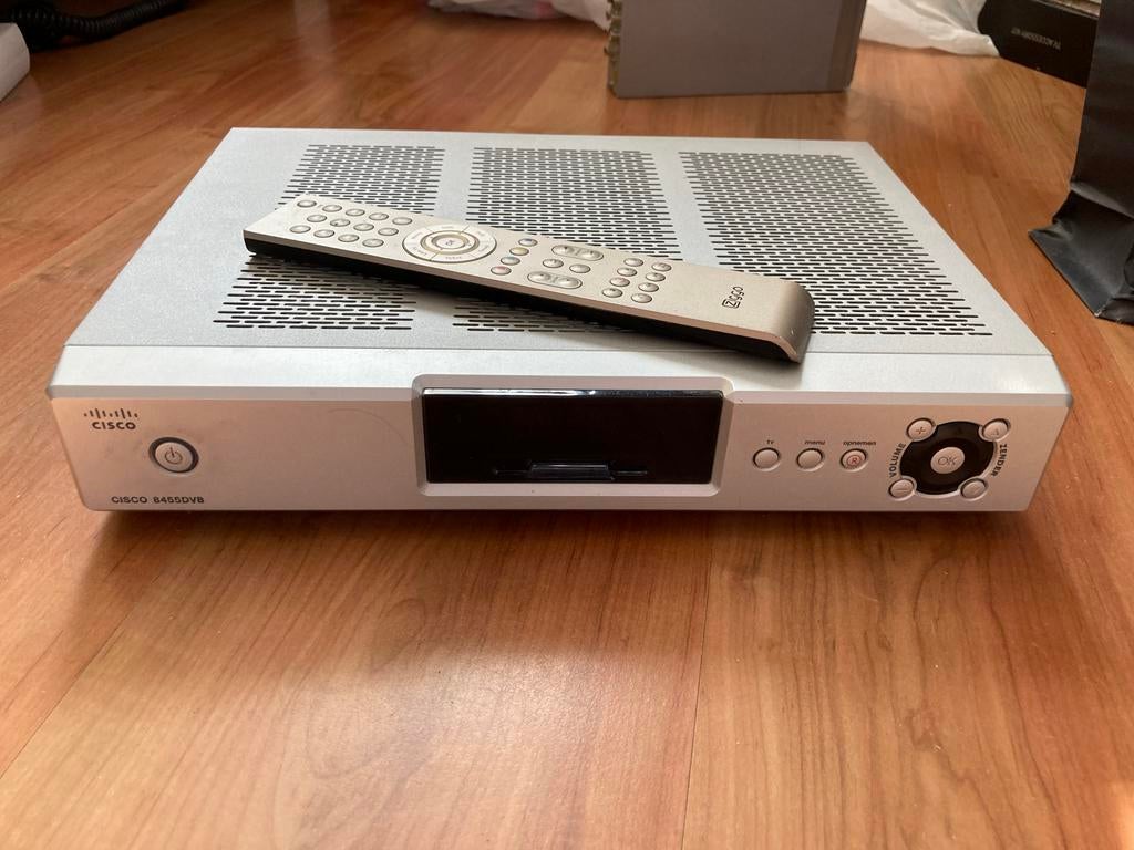 Cisco 8455DVB Harddiskrecorder met afstandsbediening, Ophalen of Verzenden, Gebruikt, Harddiskrecorder