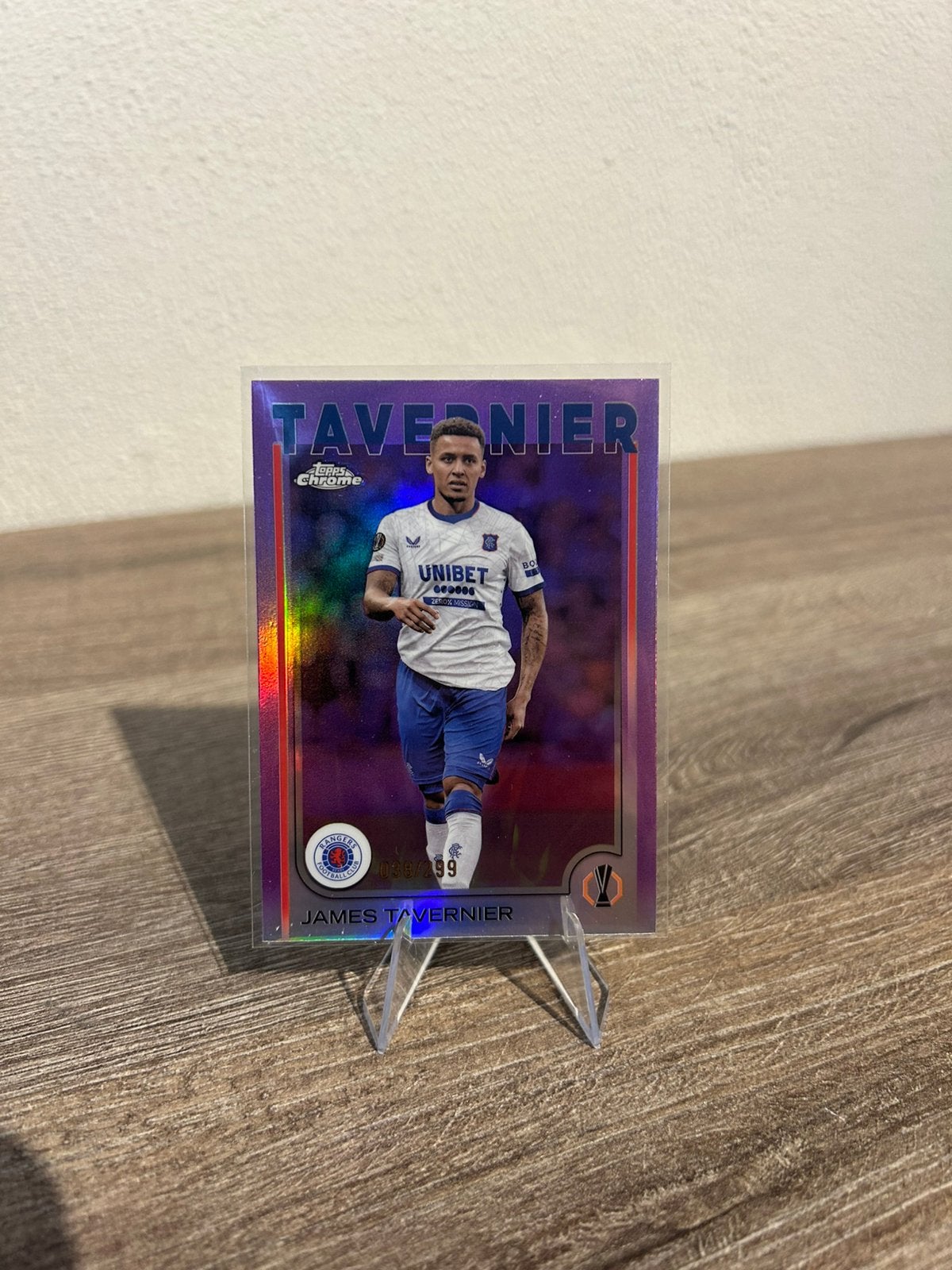 James Tavernier 2024-25 Topps Chrome UCC #26 /299 Purple, Ophalen of Verzenden, Zo goed als nieuw, Buitenlandse clubs, Poster, Plaatje of Sticker