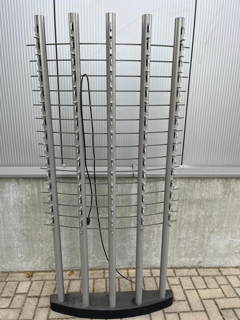 Zonnebril rek zonder ab en 1 pinnetje stuk, Ophalen of Verzenden, Gebruikt, Metaal, Cd's