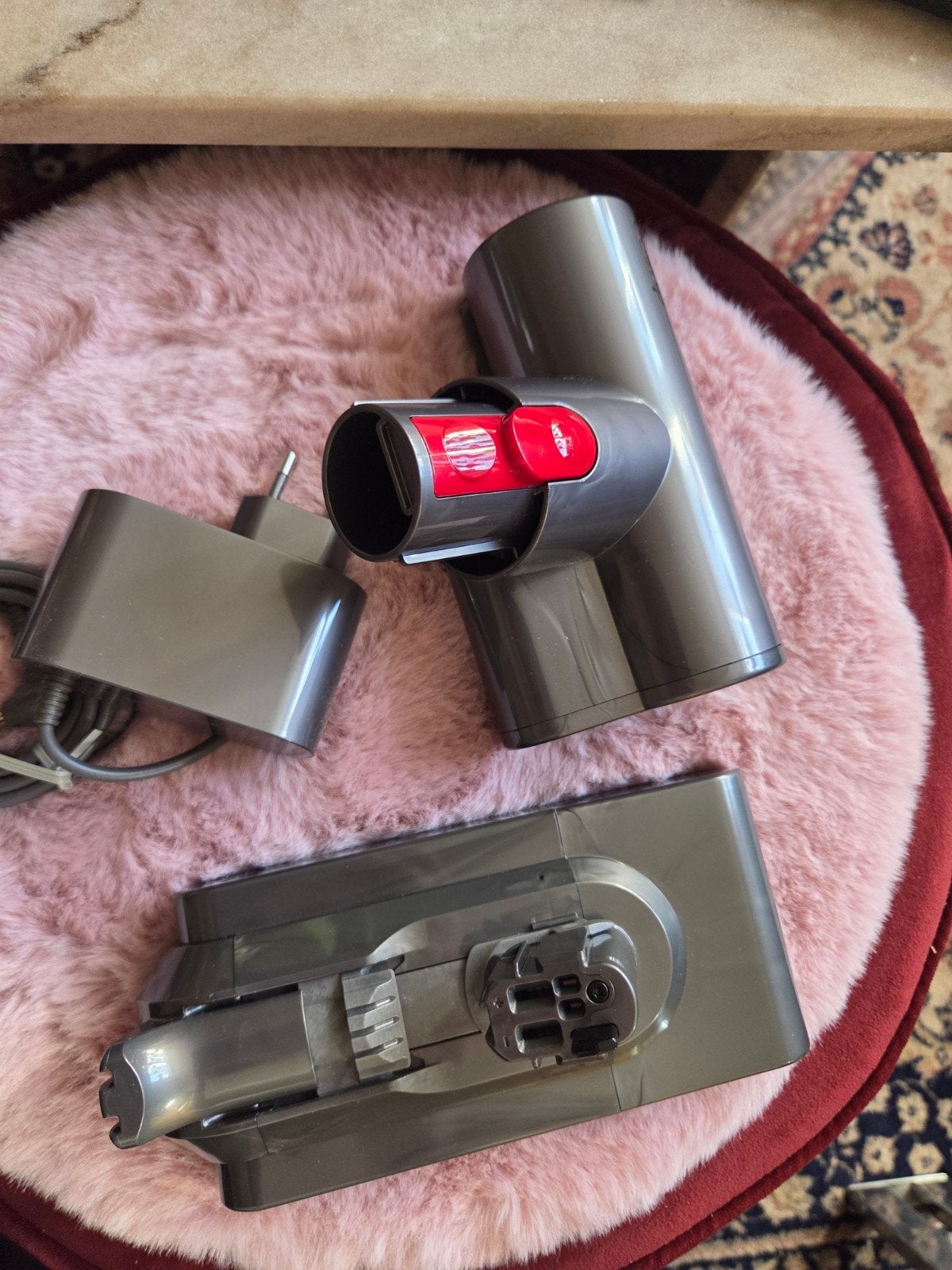 dyson onderdelen voor cordless stofzuiger + ;0)) snoertje, Ophalen of Verzenden, Nieuw, Draadloos, Dyson