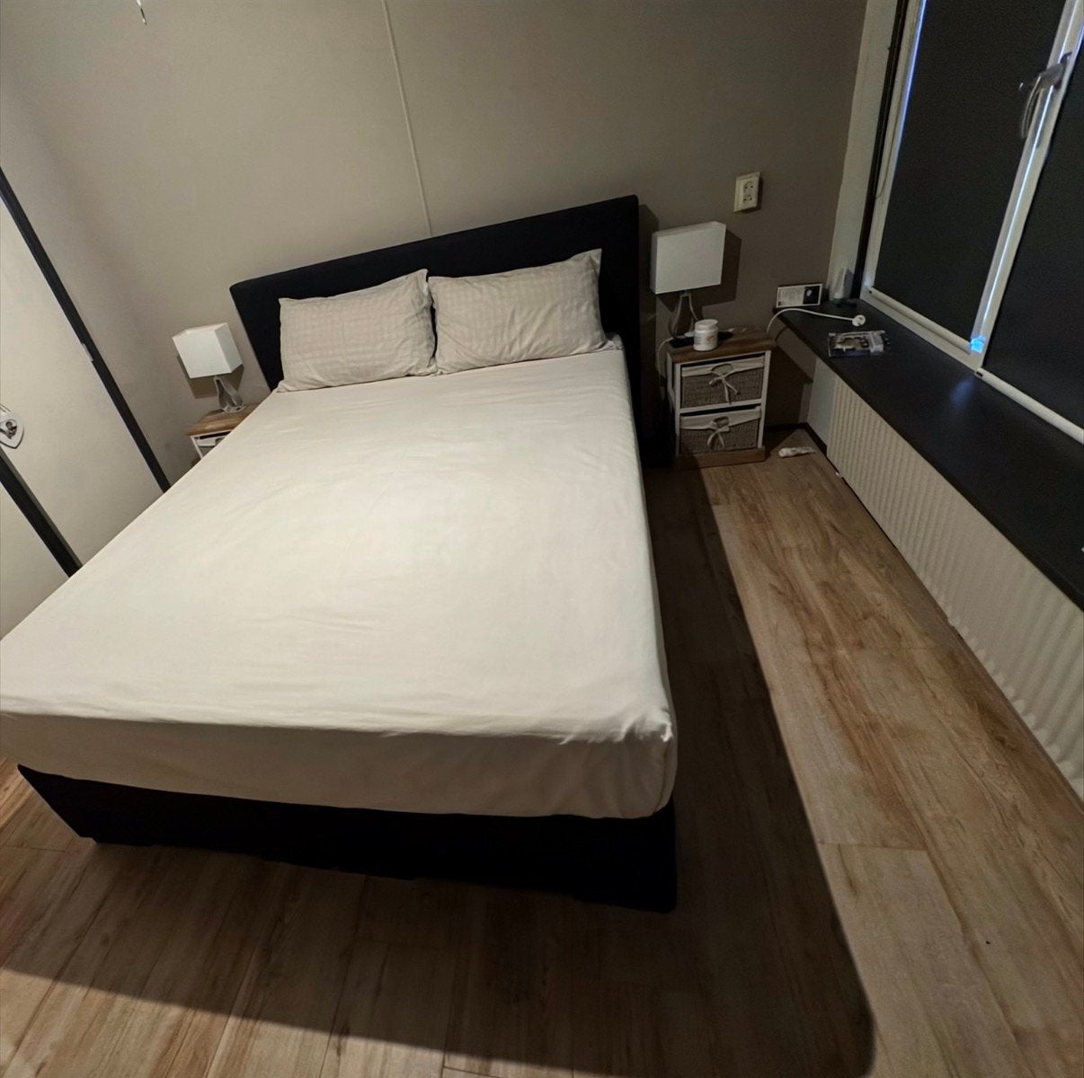 Boxspring bed elektrisch verstelbaar hoofd- en voeteneind, Ophalen, Zwart, Tweepersoons, 200 cm