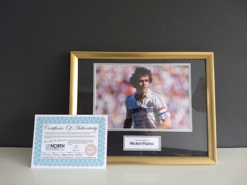 Ingelijste gesigneerde foto Platini Frankrijk voetbal COA, Ophalen of Verzenden, Zo goed als nieuw, Buitenlandse clubs, Poster, Plaatje of Sticker