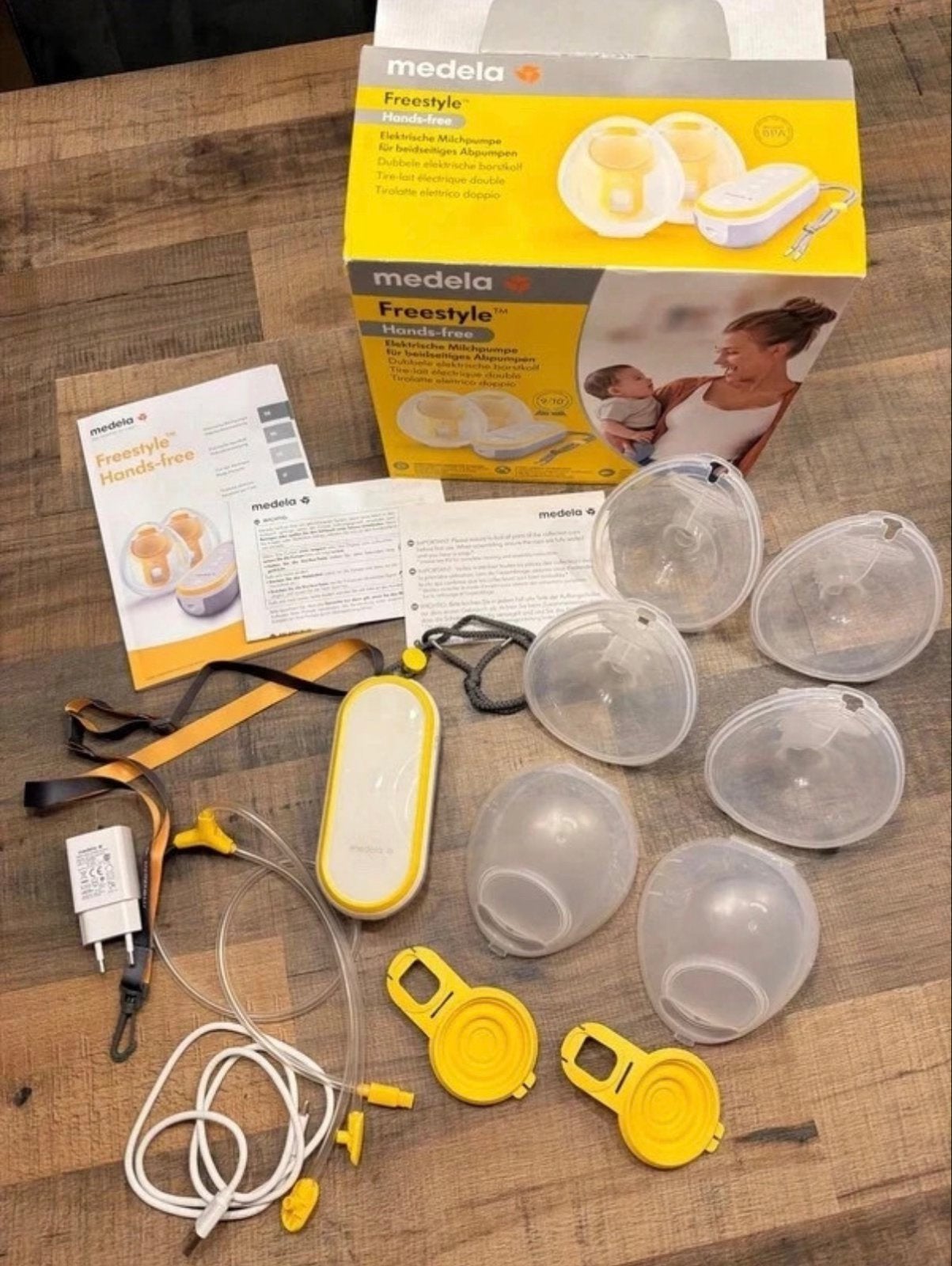 Medela Freestyle Hands-free Dubbele Elektrische Borstkolf, Gebruikt, Automatisch, Medela, Borstkolf