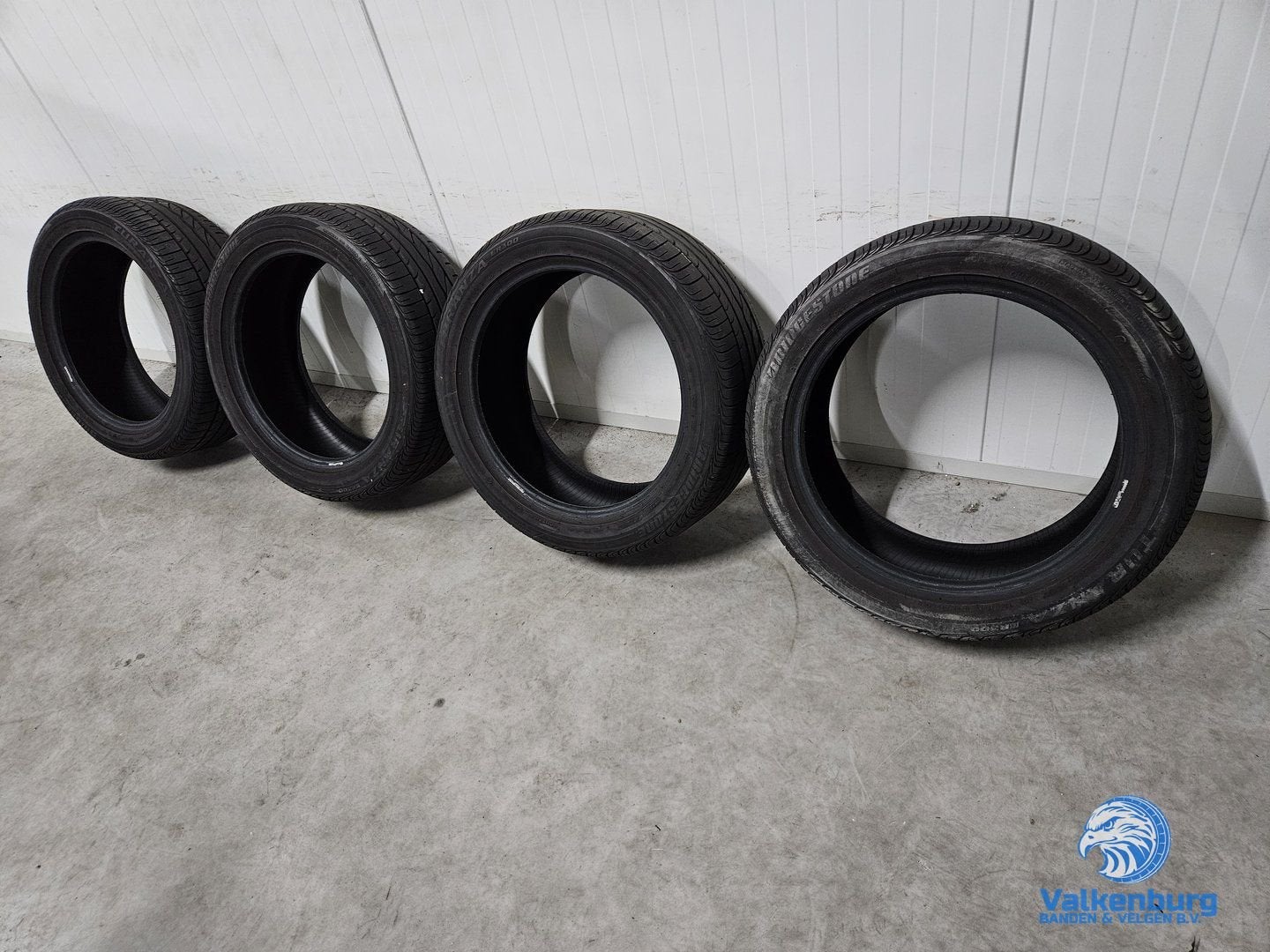 6-7mm! Zomerbanden 245/45R18 Bridgestone Turanza