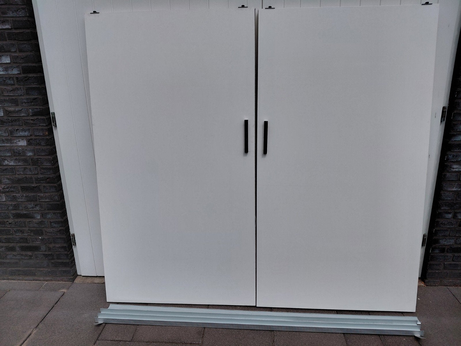 Mdf schuifdeuren met geleiders, Ophalen, 25 tot 50 cm, 200 cm of meer