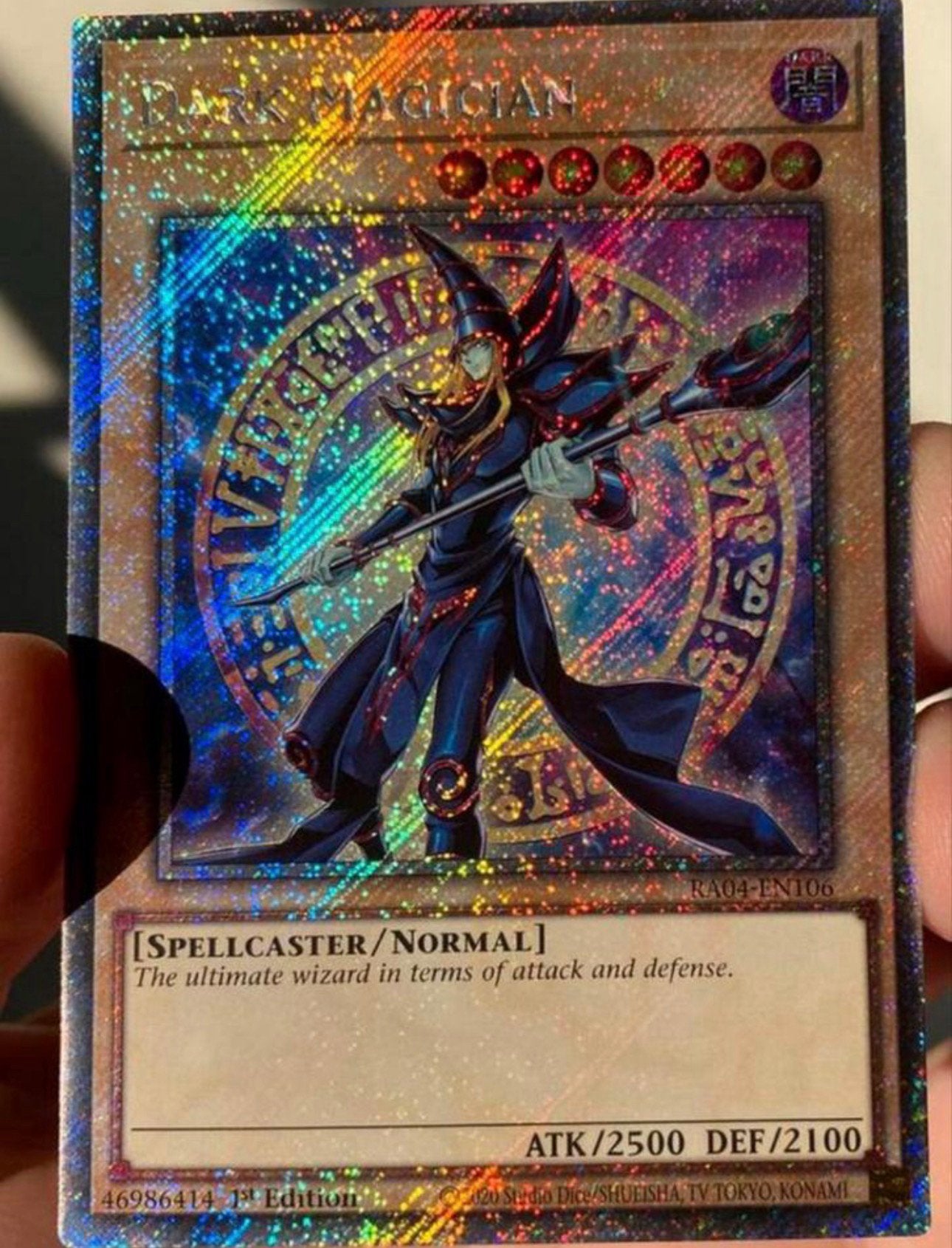 Yu-Gi-Oh! Dark Magician RA04 1st Edition !, Hobby en Vrije tijd, Verzamelkaartspellen | Yu-gi-Oh!, Ophalen of Verzenden, Zo goed als nieuw