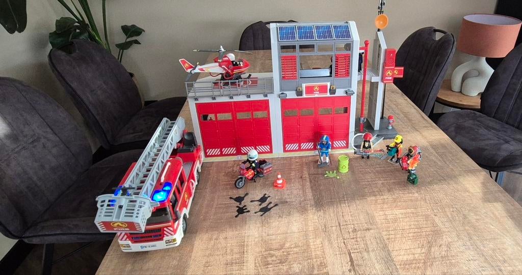 Grote Playmobil brandweer set met extra's, Ophalen