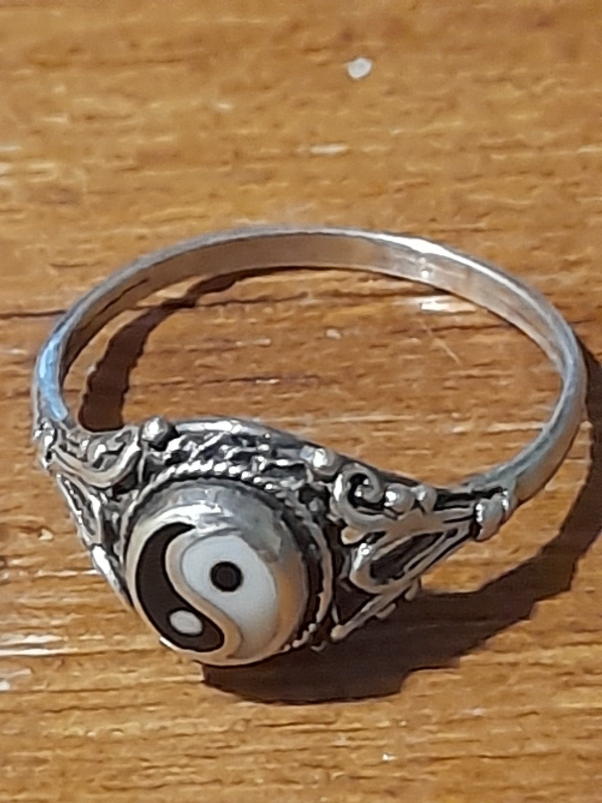 Prachtige Zilveren Yin Yang Ring - Maat 18 mm, 18 tot 19, Verzenden, Zo goed als nieuw, Dame of Heer