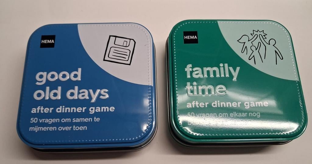 2 blikken met vragen.Leuk voor op vakantie, Ophalen of Verzenden, Zo goed als nieuw