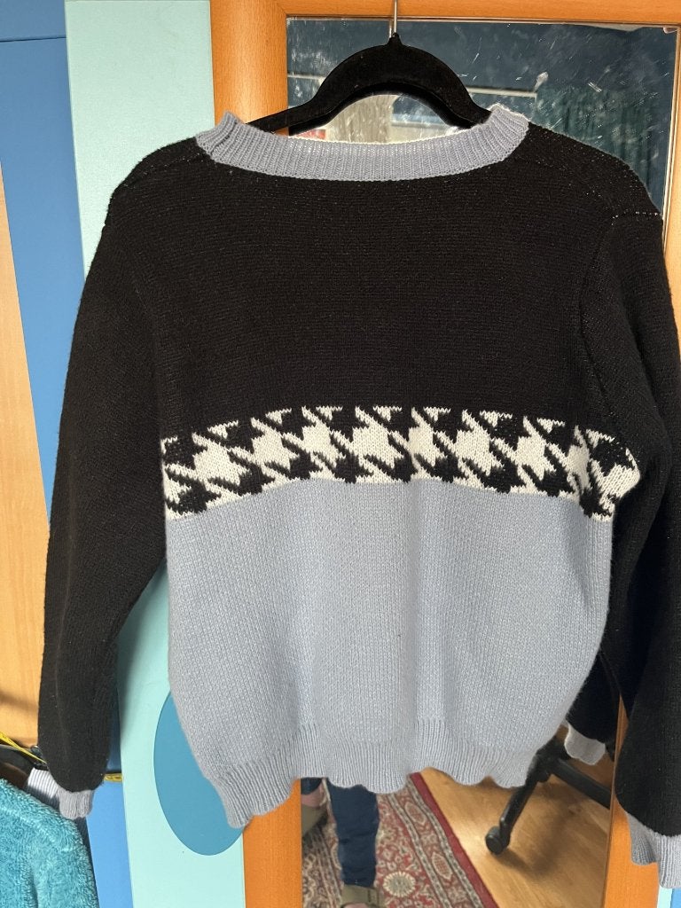 mooi warm zacht blauw/zwart truitje Shein 42/44 nieuw, Maat 42/44 (L), Nieuw, Shein, Verzenden