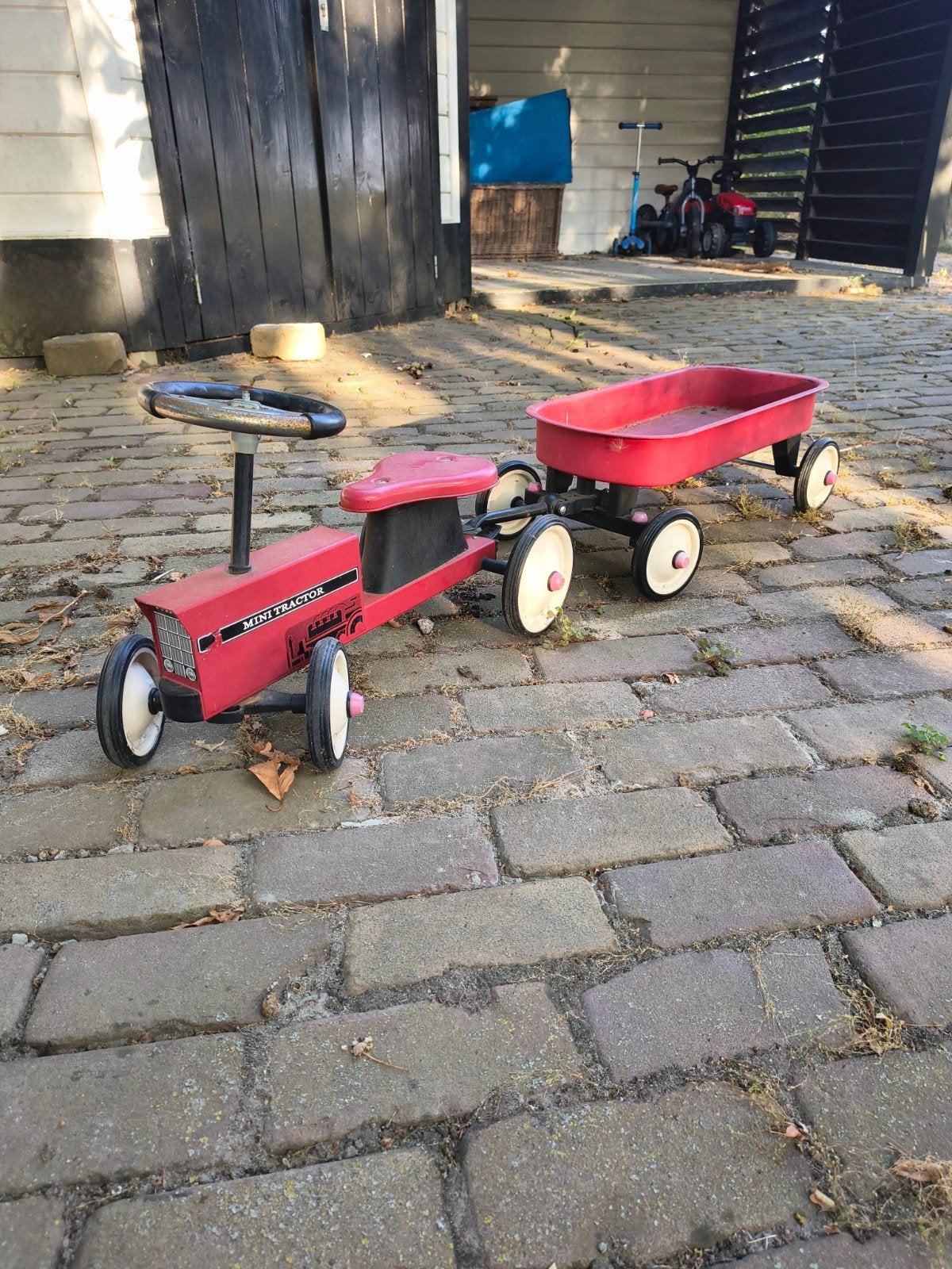 Rode loop tractor met aanhanger, Ophalen, Gebruikt, Loopvoertuig