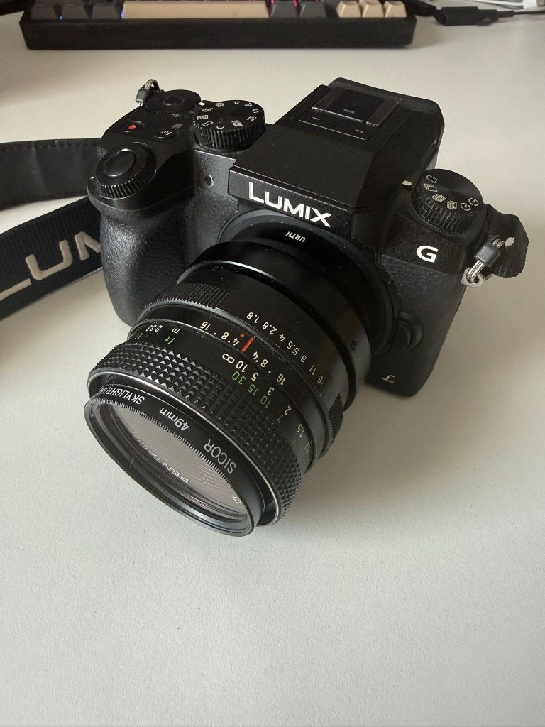 Panasonic Lumix G7 +50mm f/1.8 Lens + Adapter, Audio, Tv en Foto, Fotocamera's Digitaal, Gebruikt, Systeemcamera, Panasonic, Geen optische zoom