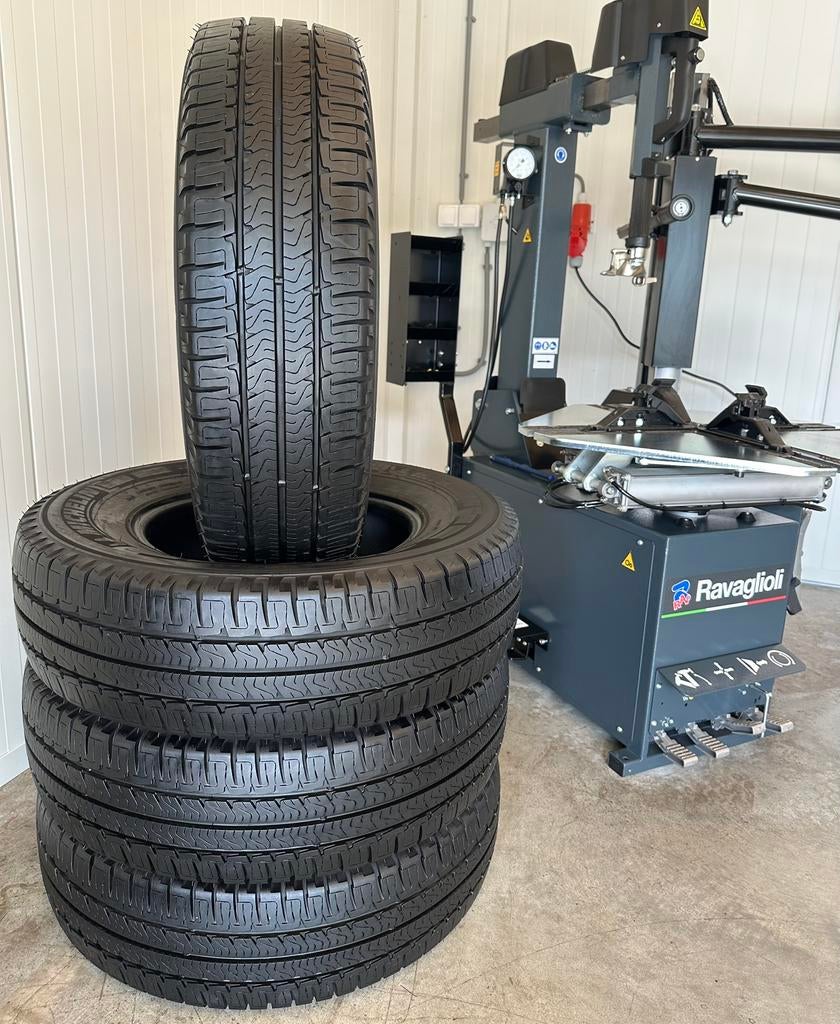 Michelin 225 75 16 Zomerbanden Agilis Camping Fiat Ducato, Auto-onderdelen, Banden en Velgen, 16 inch, Camper, Nieuw, Ophalen of Verzenden