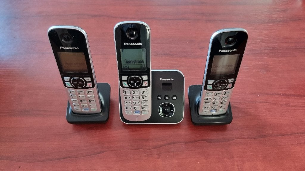 dect telefoon, Ophalen, Zo goed als nieuw, 3 handsets