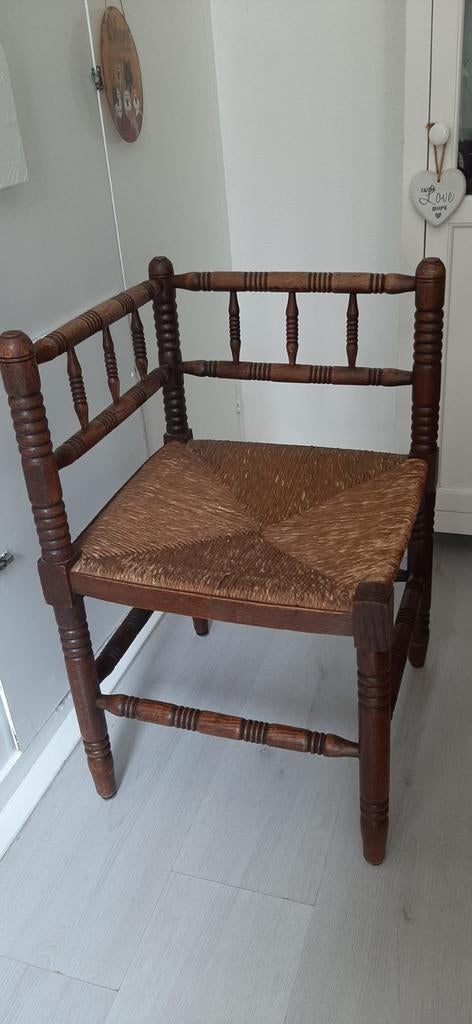 Bobbin stoel, Antiek en Kunst, Antiek | Meubels | Stoelen en Banken, Ophalen