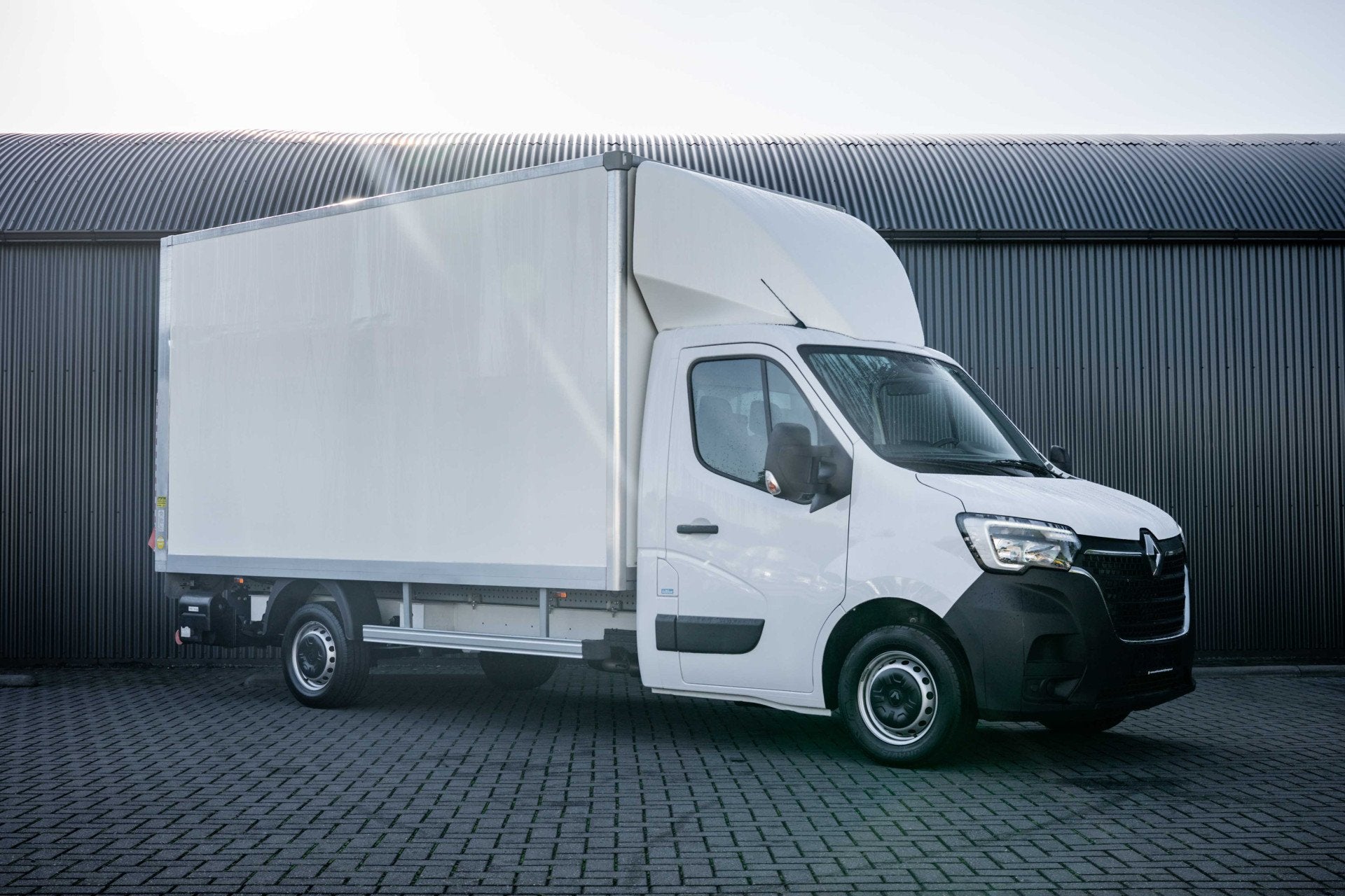 Renault Master 2.3dCi | Bakwagen met Laadklep | LED | Carpla, Auto's, 145 pk, Gebruikt, 4 cilinders, Renault