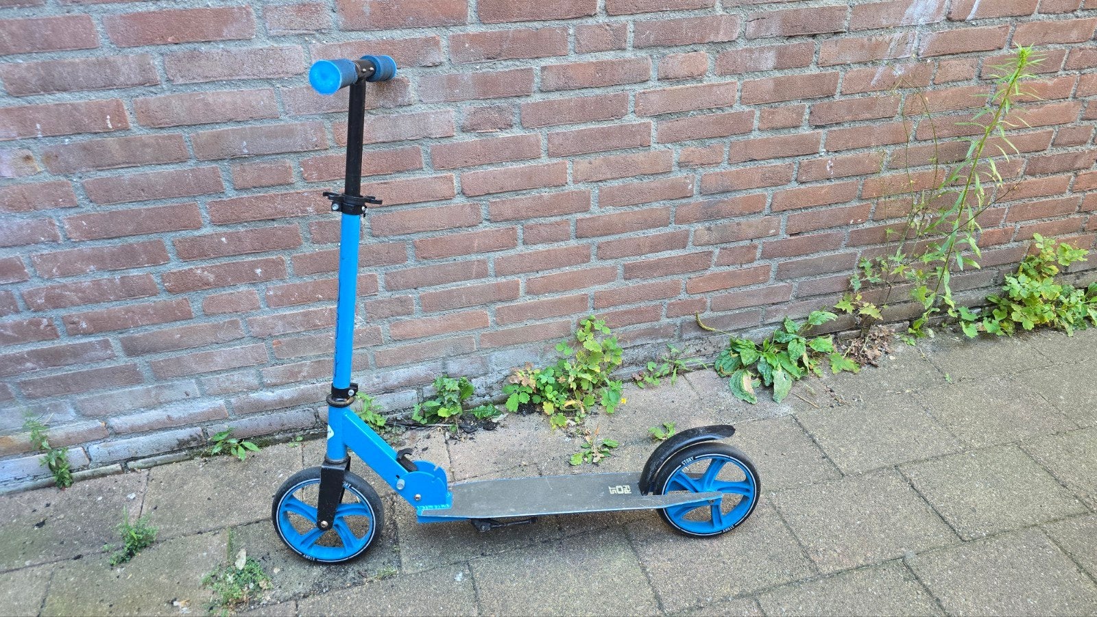 Blauwe step voor kinderen - Gebruikt maar in goede staat, Ophalen, Gebruikt, Gewone step
