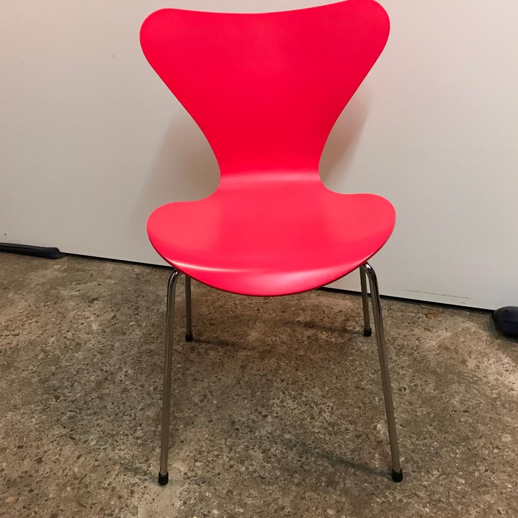 Fritz Hansen vlinder stoel chair Neon Pink Limited edition, Overige kleuren, Ophalen of Verzenden, Nvt, Eén