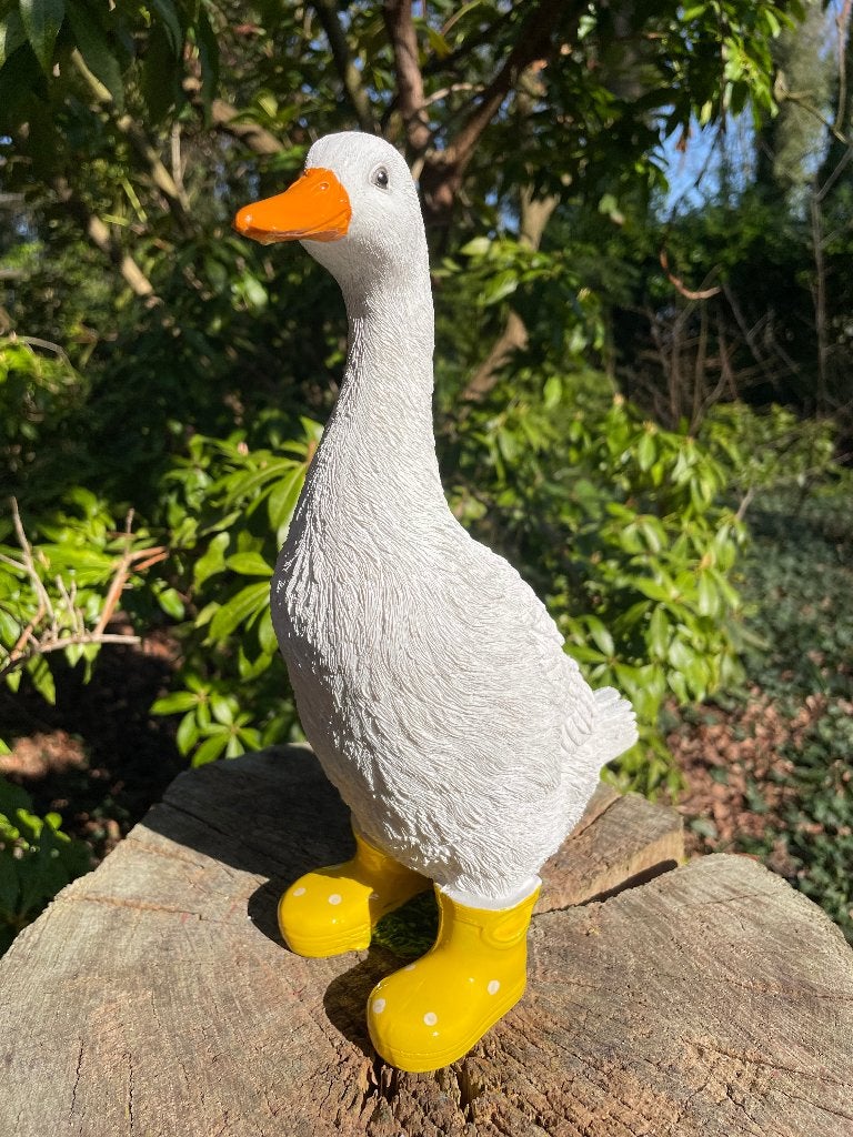 Gans laarsjes, tuin, vijver Geel 30cm, Tuin en Terras, Tuinbeelden, Ophalen of Verzenden, Nieuw, Kunststof, Dierenbeeld