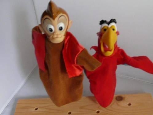Handpoppen (Aladdin) aap en papegaai, Verzamelen, Disney, Ophalen of Verzenden, Overige figuren, Zo goed als nieuw, Beeldje of Figuurtje