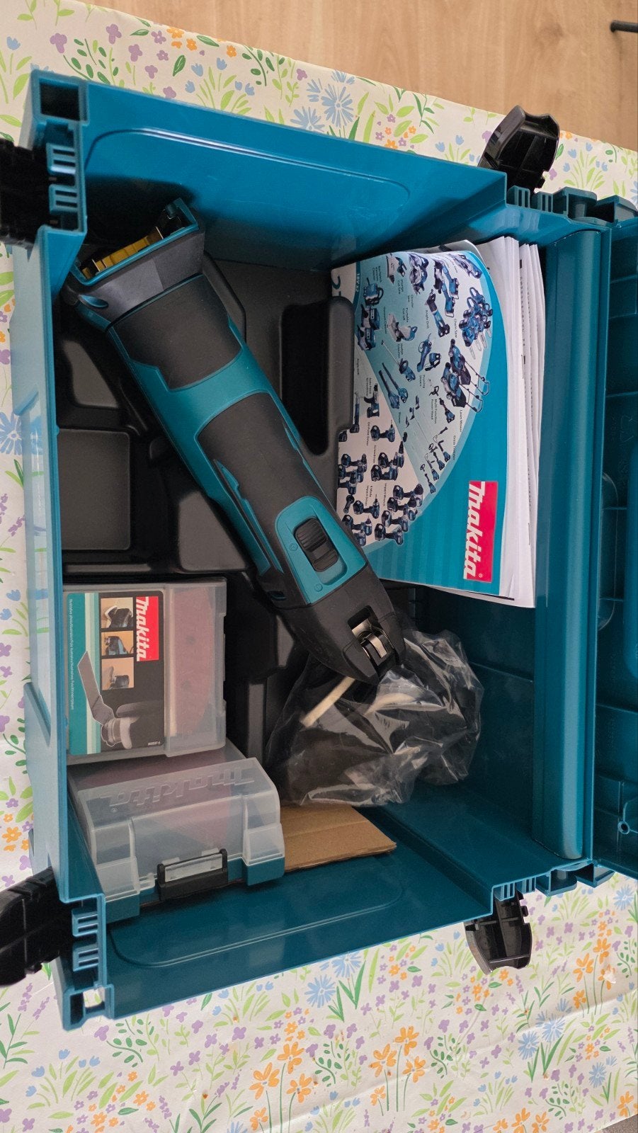 Makita DTM51ZJX3 Multitool (excl. accu) met bon en garantie, Ophalen of Verzenden, Nieuw