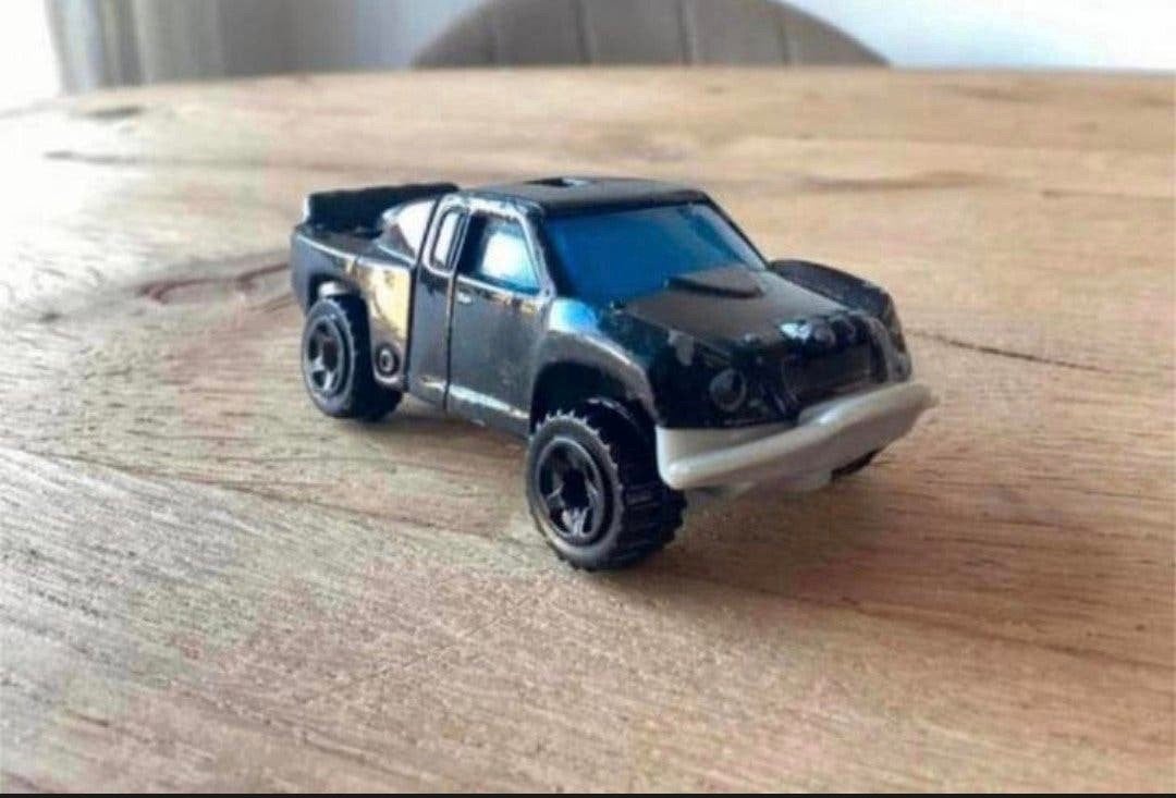 Hot Wheels Off Track – McDonald’s 2007, Ophalen of Verzenden, Gebruikt, Auto