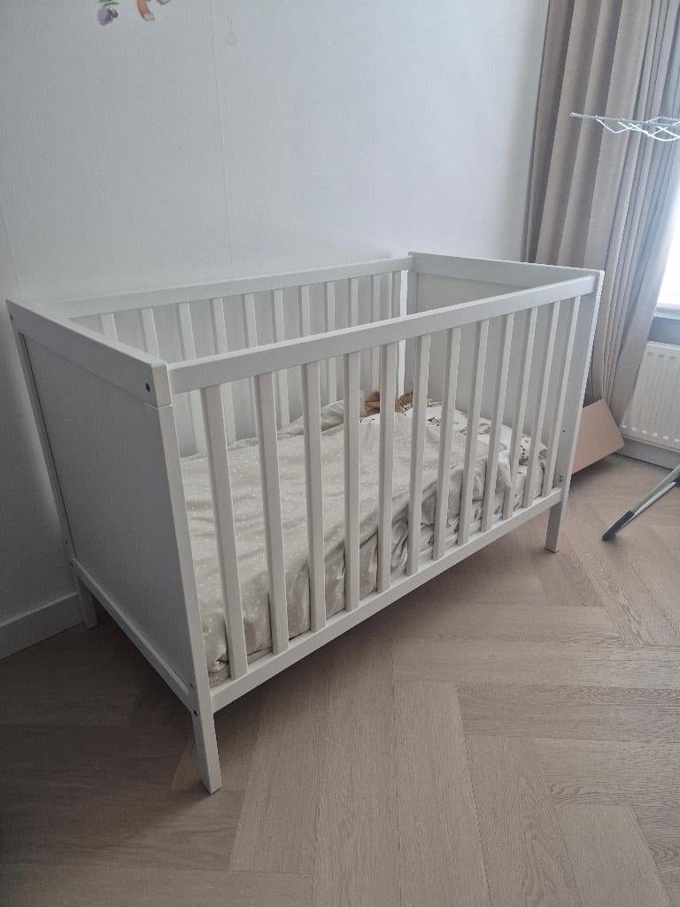 Ledikant inclusief matras 60x120, Kinderen en Baby's, Kinderkamer | Bedden, Ophalen, Zo goed als nieuw, Minder dan 140 cm, Matras
