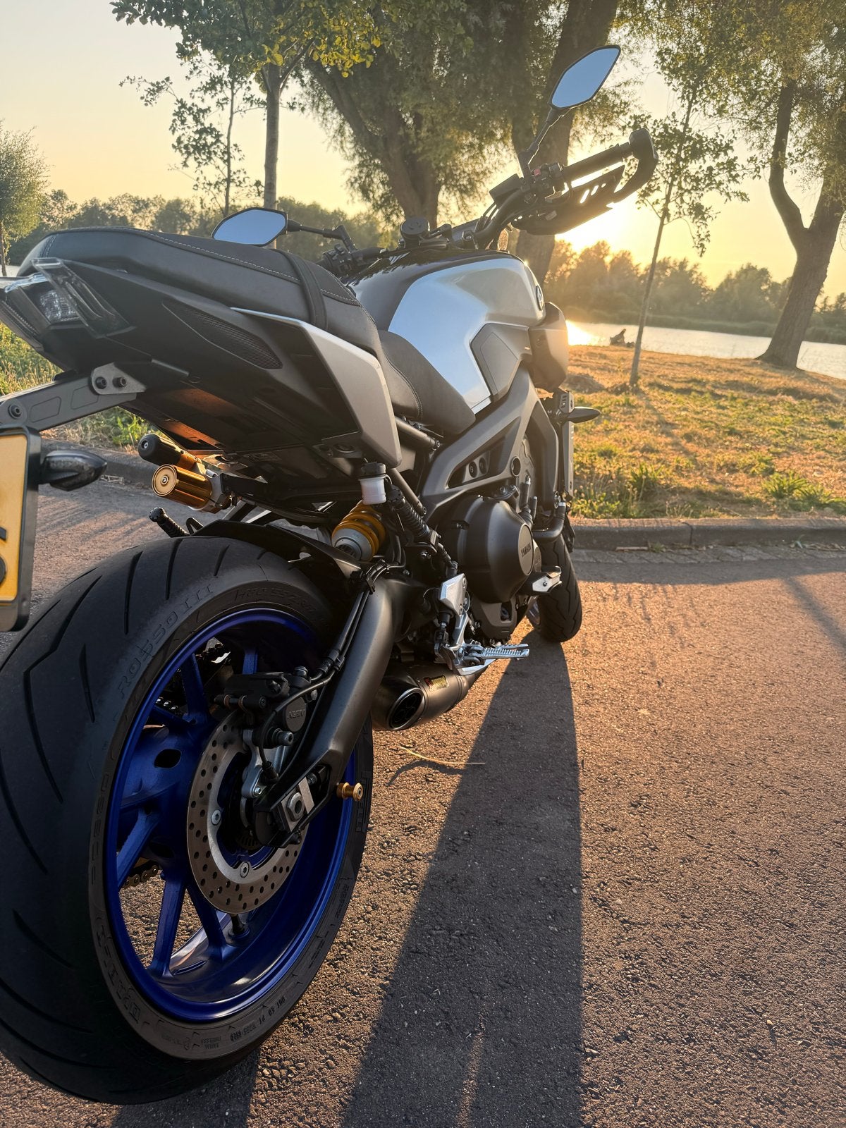 Yamaha MT-09 SP Naked Bike - Perfecte staat, Motoren, Motoren | Yamaha, Particulier, Naked bike, meer dan 35 kW, 3 cilinders, Motorrijbewijs A