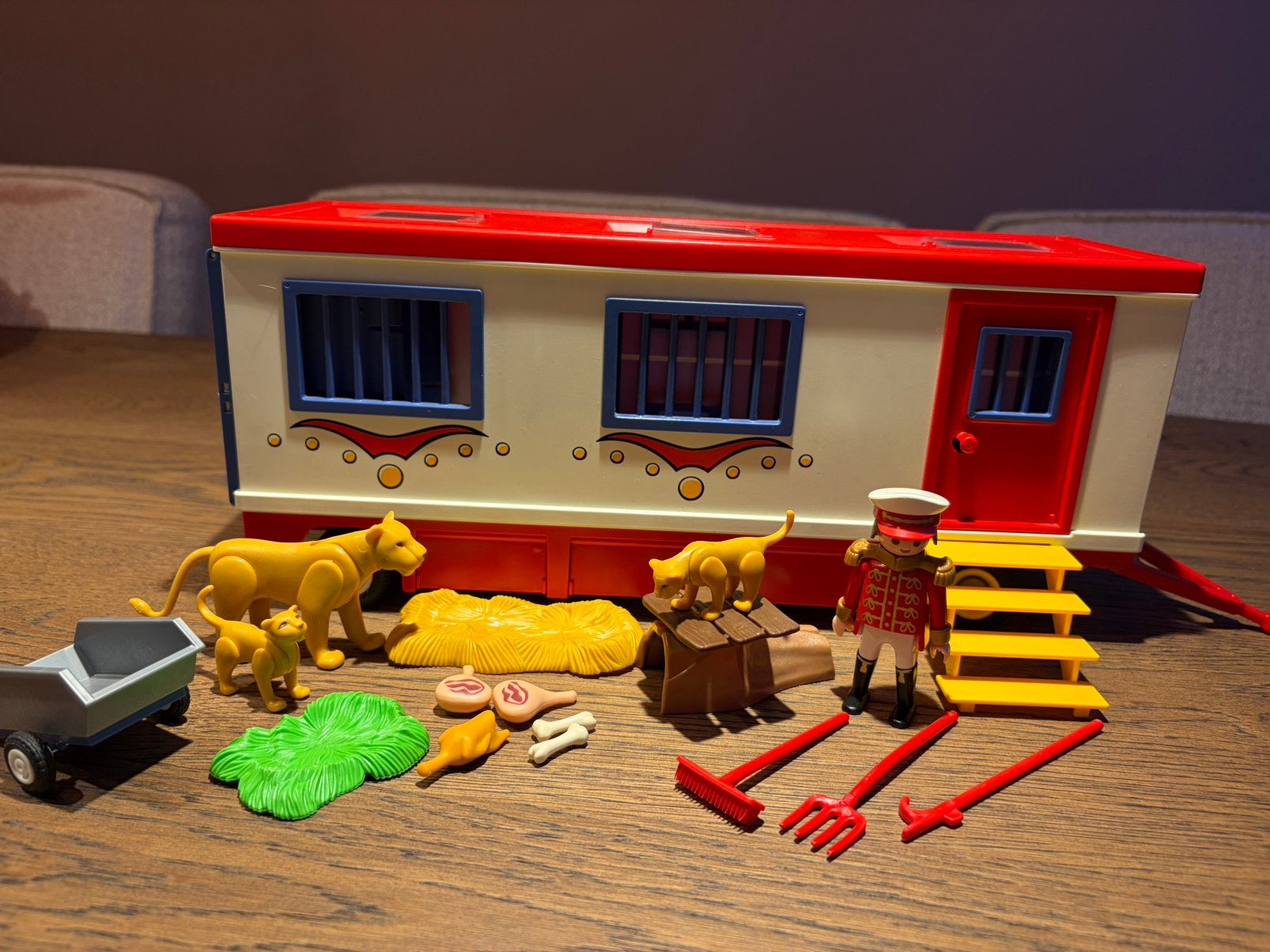 Playmobil Roofdieren Transport 4232, Ophalen of Verzenden, Gebruikt, Complete set