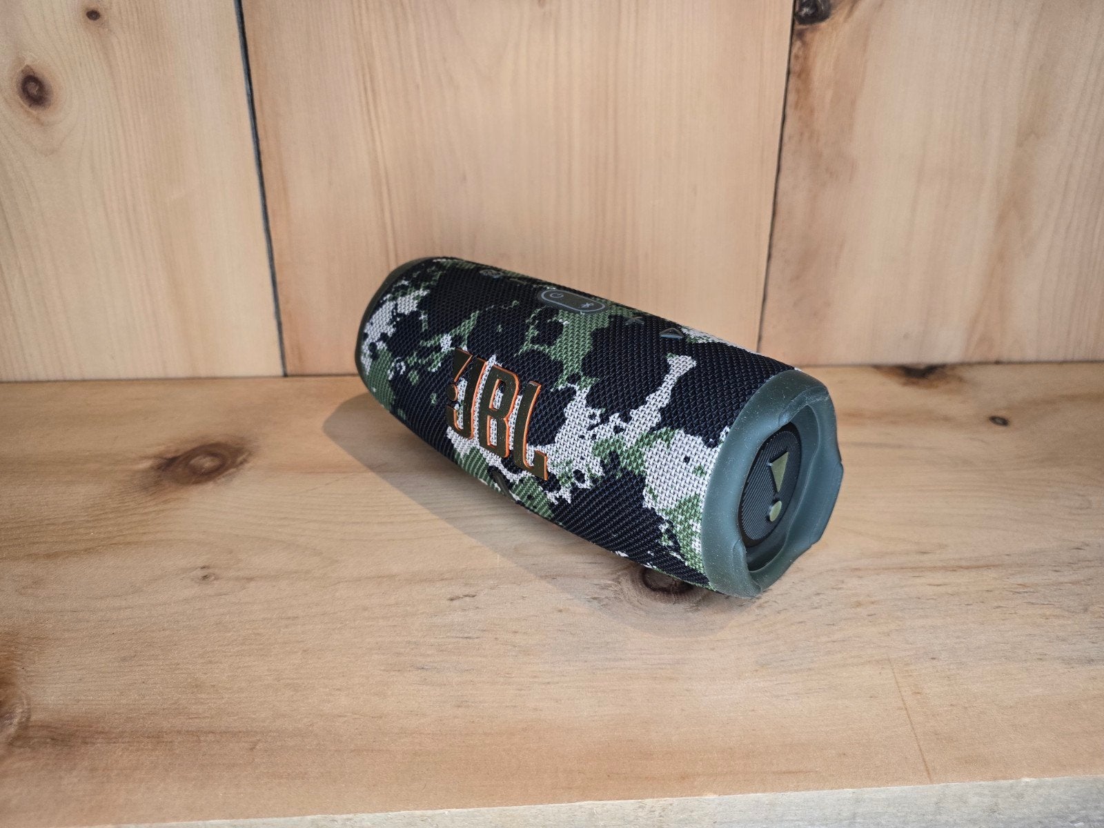 JBL Charge 5 Camouflage, Audio, Tv en Foto, Luidsprekers, Gebruikt, JBL, Stofbestendig, Ophalen of Verzenden