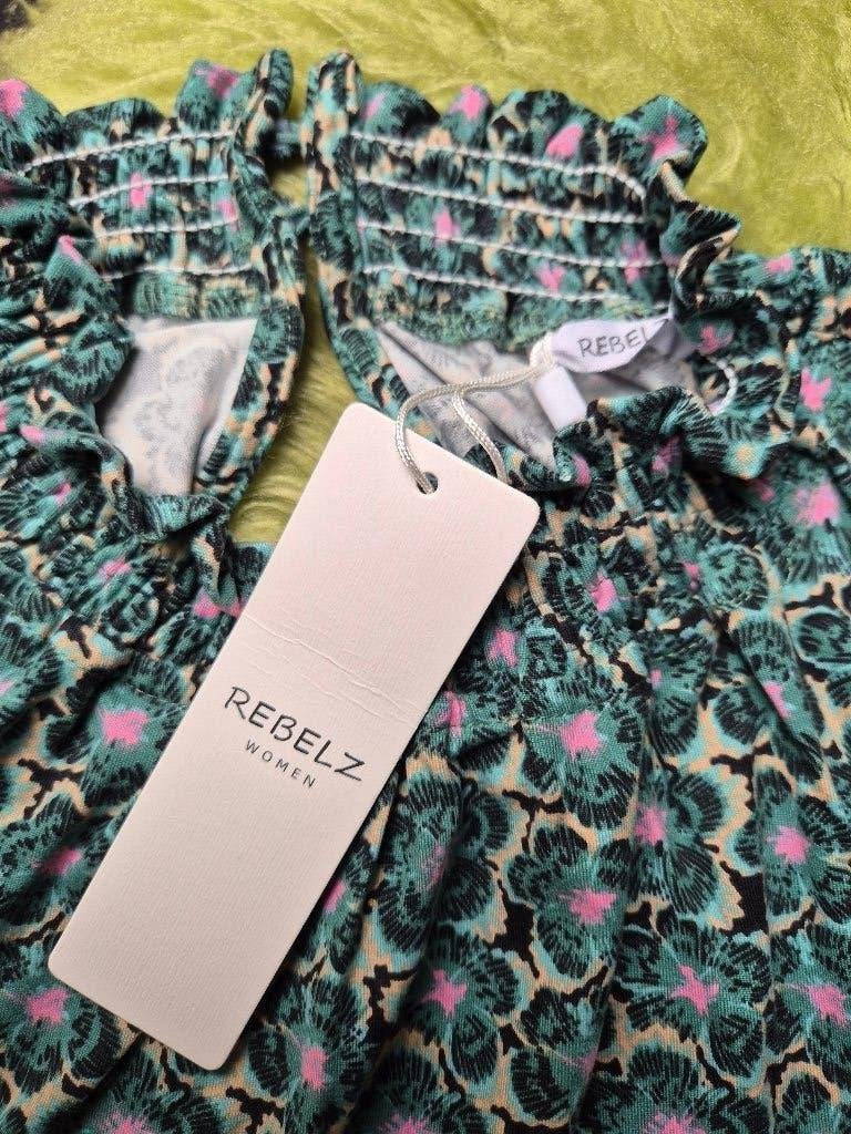 Nieuwe groen roze top van Rebelz maat L, Kleding | Dames, Maat 42/44 (L), Nieuw, Ophalen of Verzenden, Zonder mouw