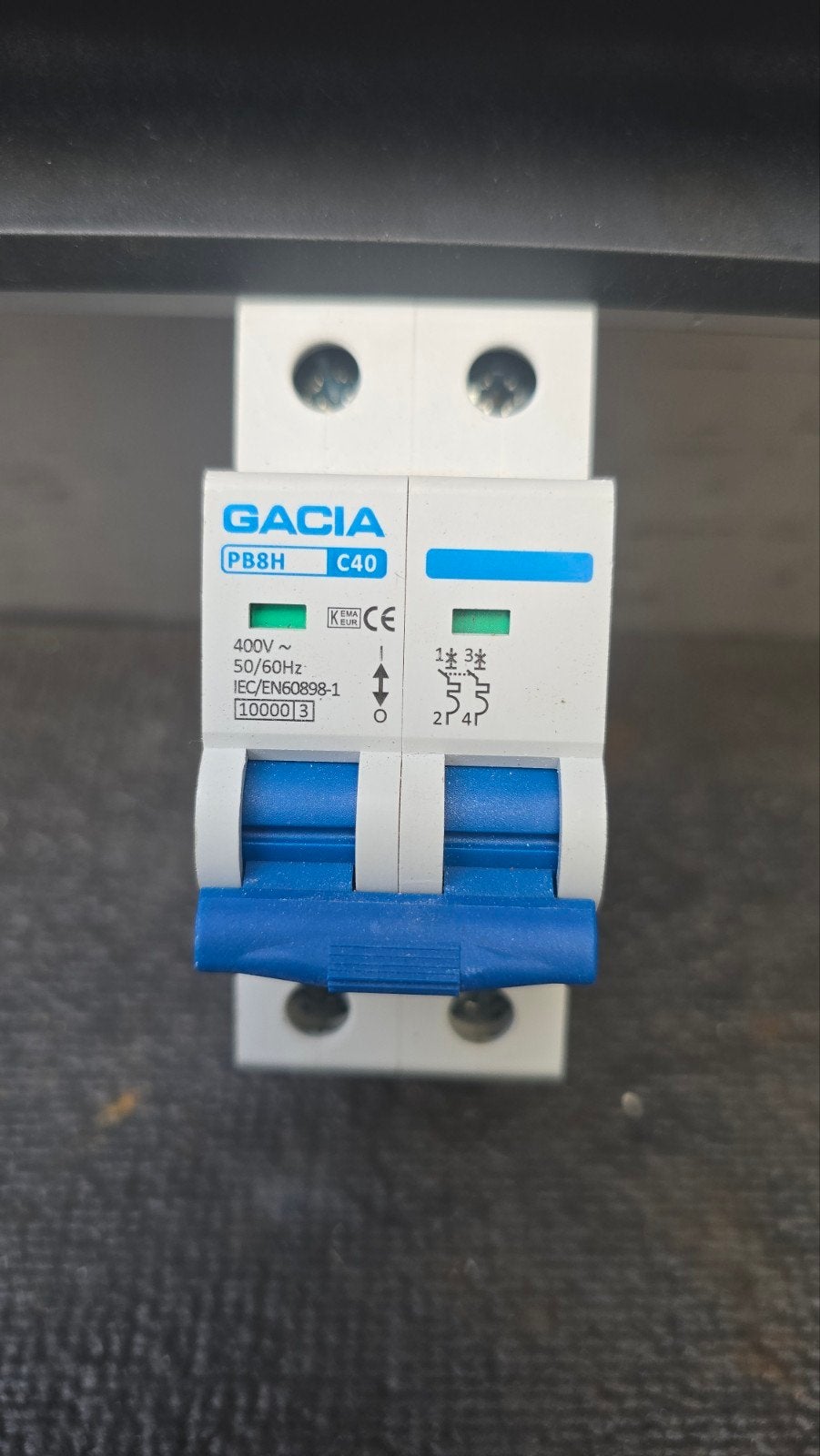 Gacia PB8H C40 Installatieautomaat 400V~ 50/60Hz, Ophalen of Verzenden