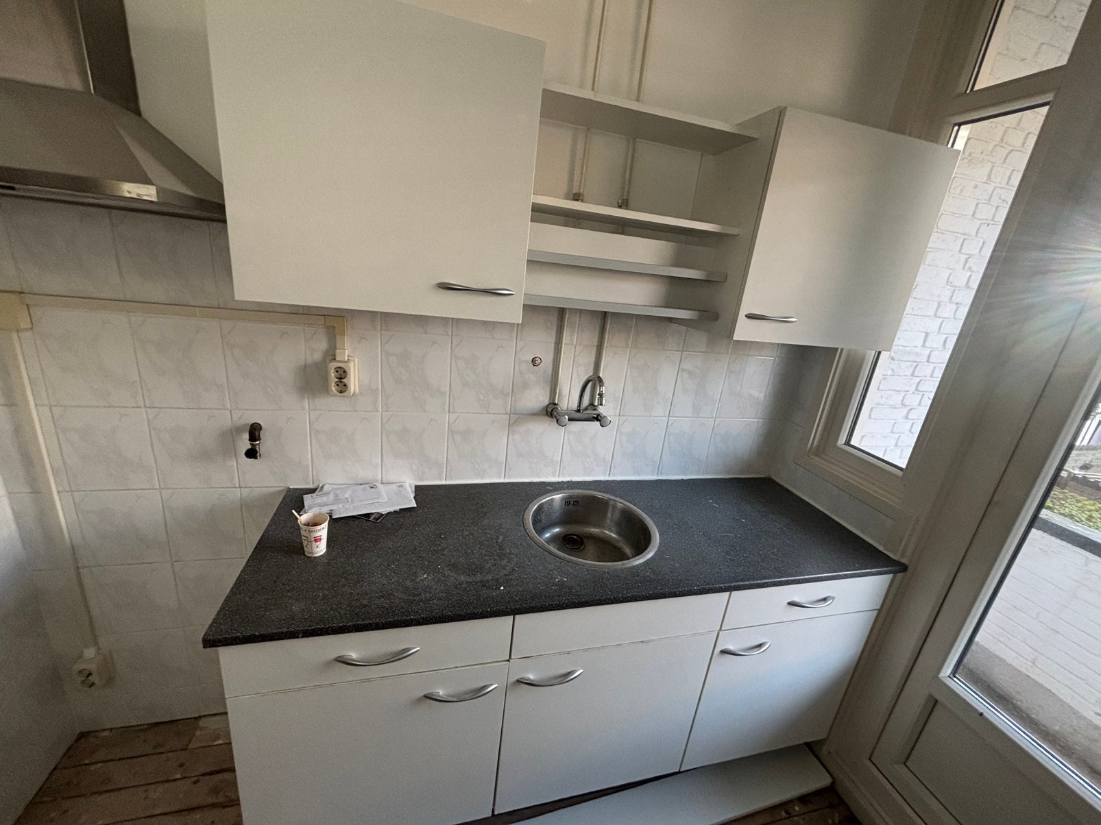 Keuken met afzuiger vandaag uiterlijk morgen ophalen, Ophalen, Zo goed als nieuw, Wit, Enkelwandige keuken