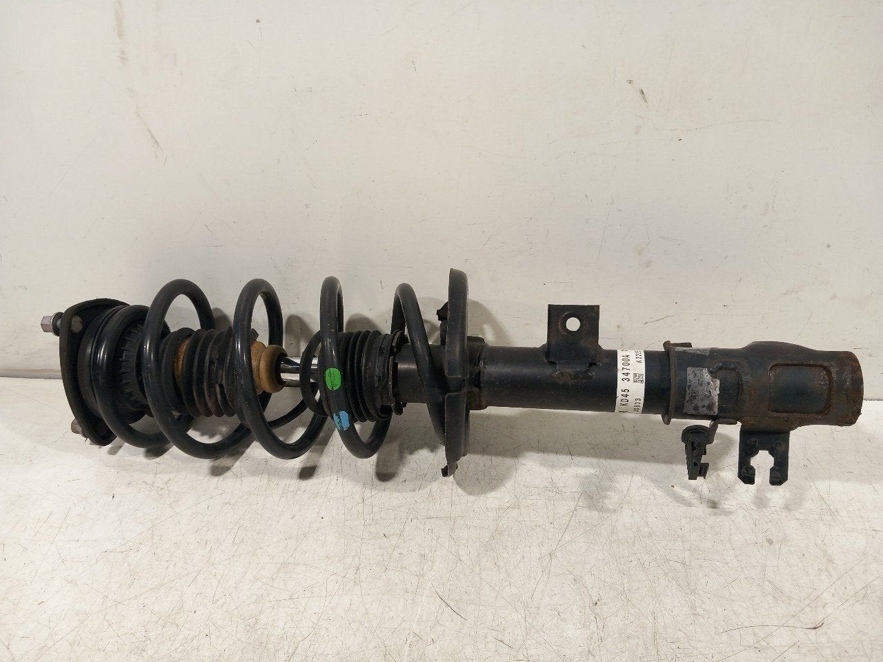 Veerpoot rechts voor Mazda CX-5, Onderdelen@venauto.nl, Van der Ven Autorecycling B.V., Gebruikt, Ettenseweg 76, 4706 PB Roosendaal, The Netherlands