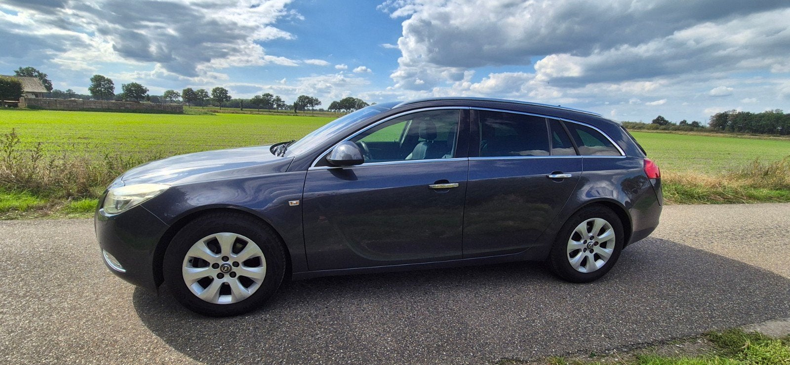 opel insignia a sport tourer 1.8, Auto's, Voorwielaandrijving, Leder, Stationwagon, Handgeschakeld