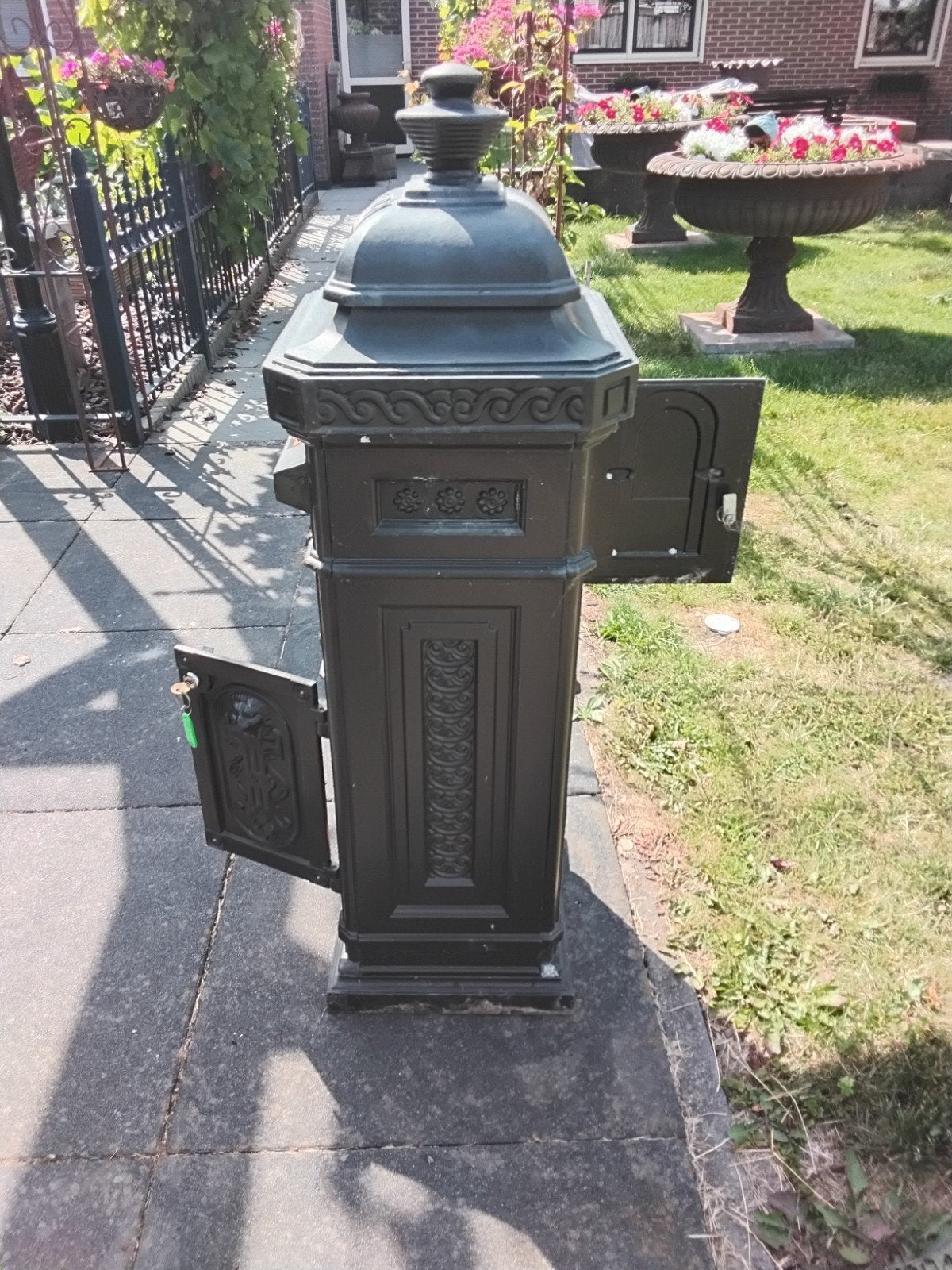 gietaluminium staande brievenbus 'POST', Tuin en Terras, Brievenbussen, Gebruikt, Staande brievenbus, IJzer, Ophalen