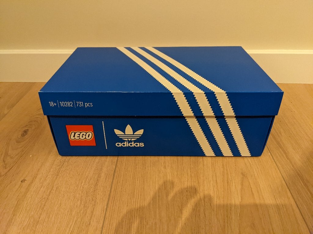 NIEUW & SEALED Lego 10282 Adidas Originals Superstar, Kinderen en Baby's, Speelgoed | Duplo en Lego, Lego, Ophalen of Verzenden