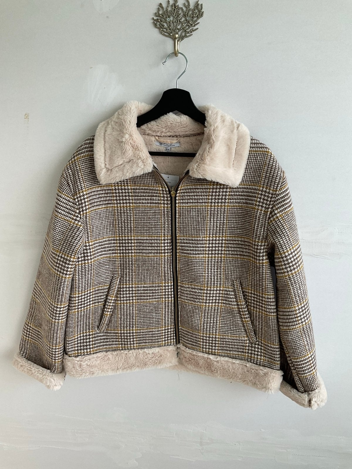 Geruite jas met teddy voering - Maat 42 (L), Verzenden, Nieuw, Maat 42/44 (L), Beige