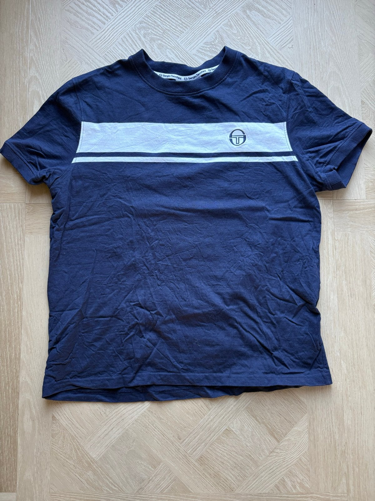 Sergio Tacchini Classic Shirt Marineblauw Maat L (Italiaanse, Verzenden, Zo goed als nieuw, Maat 52/54 (L), Blauw